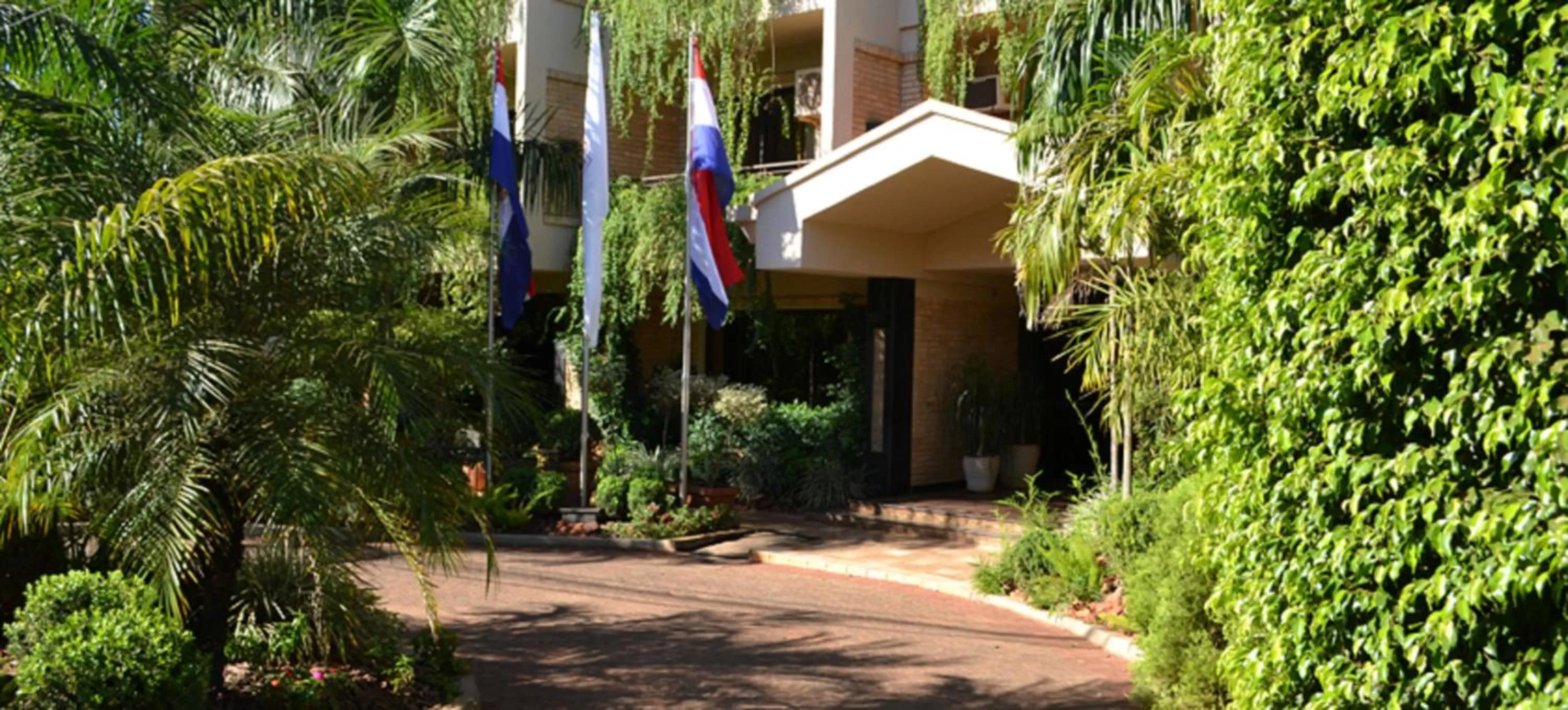 Facade/entrance in Las Ventanas Hotel Boutique