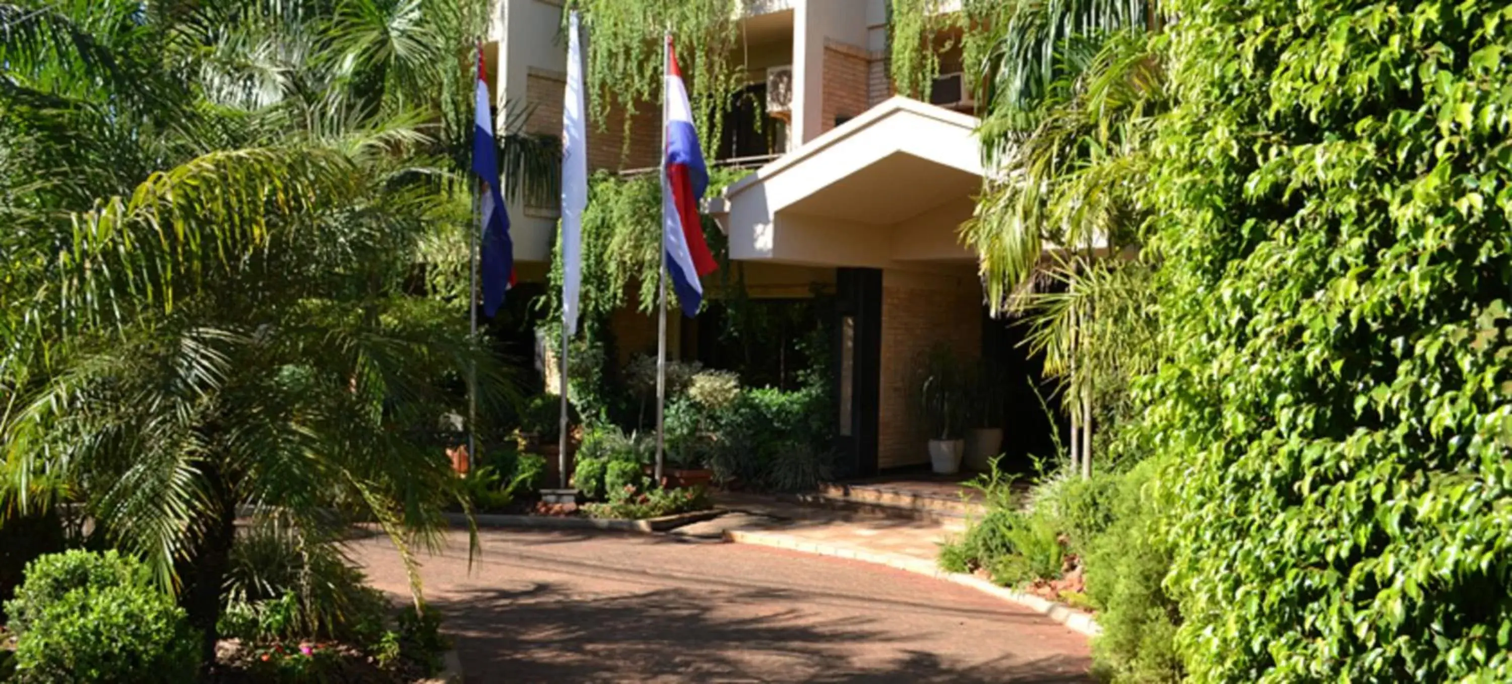 Facade/entrance in Las Ventanas Hotel Boutique Facade/entrance in Las Ventanas Hotel Boutique