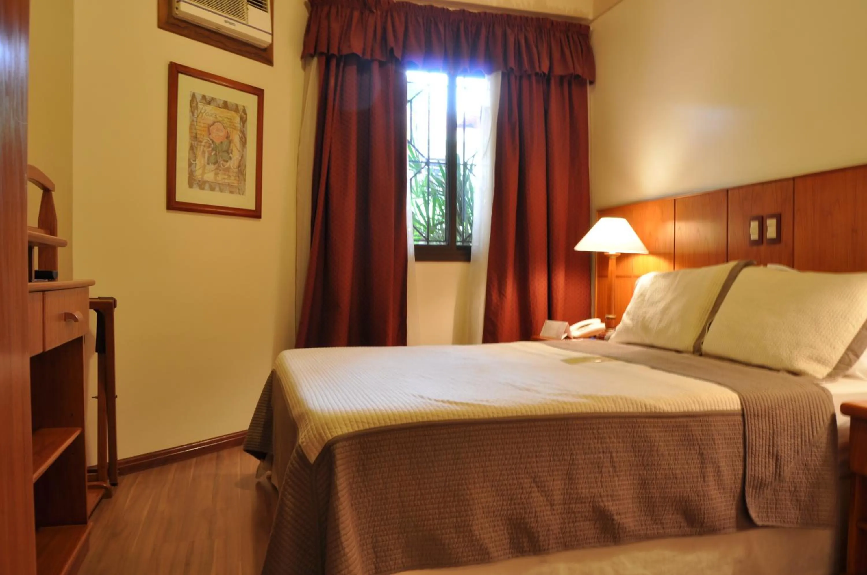 Bed in Las Ventanas Hotel Boutique