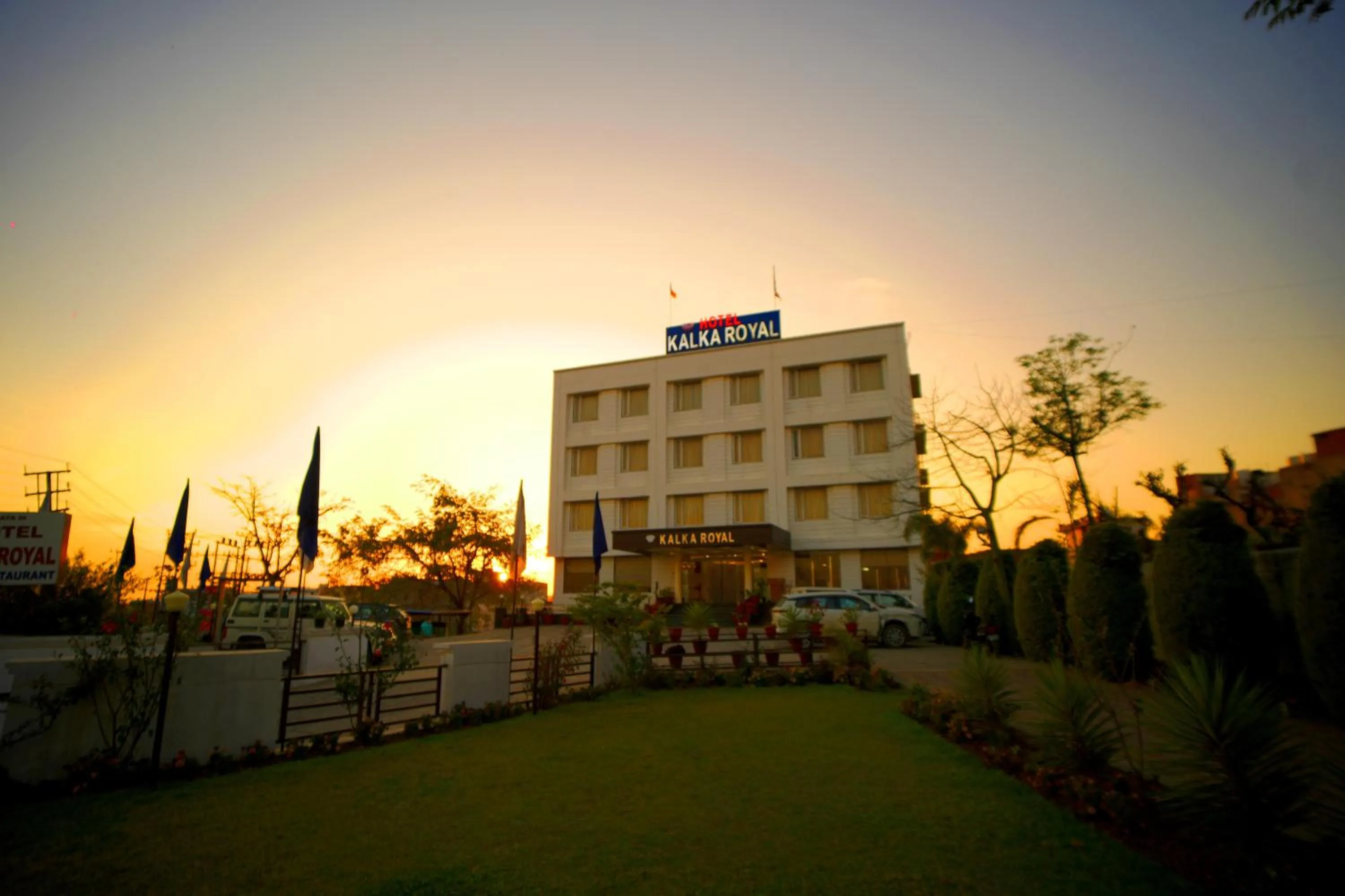Sunset in Hotel Kalka Royal