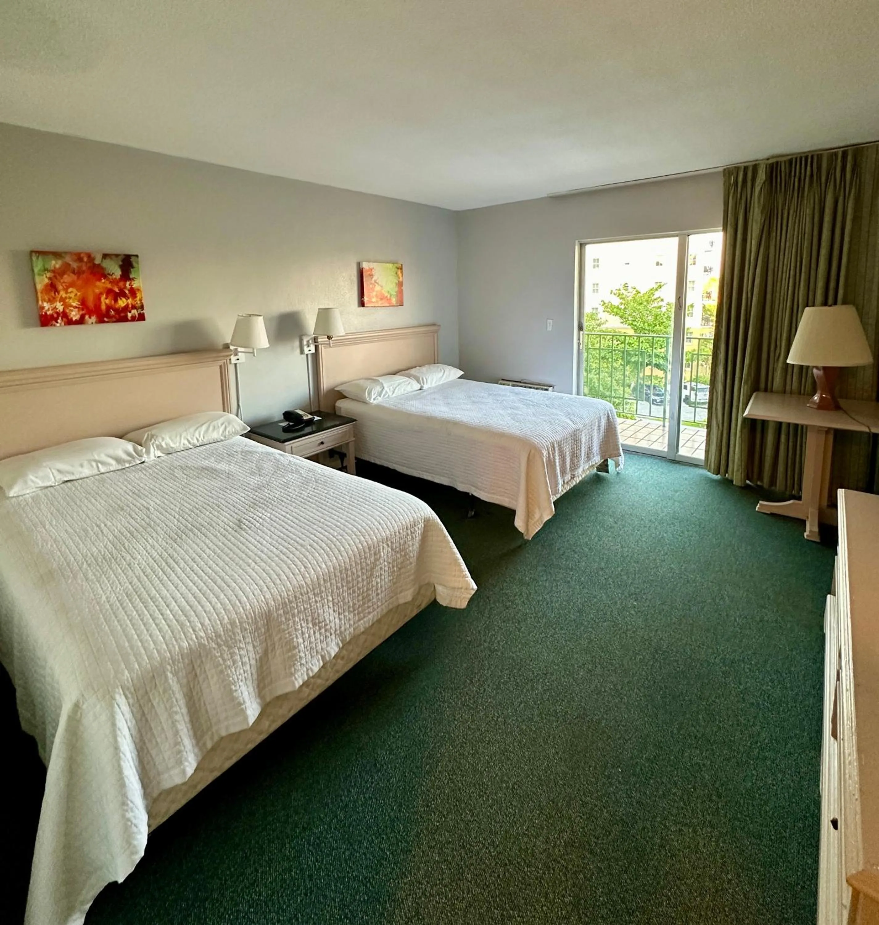 Bedroom, Bed in Hotel Chateaubleau