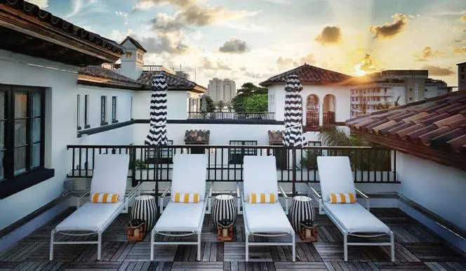 Balcony/Terrace in White Elephant Palm Beach