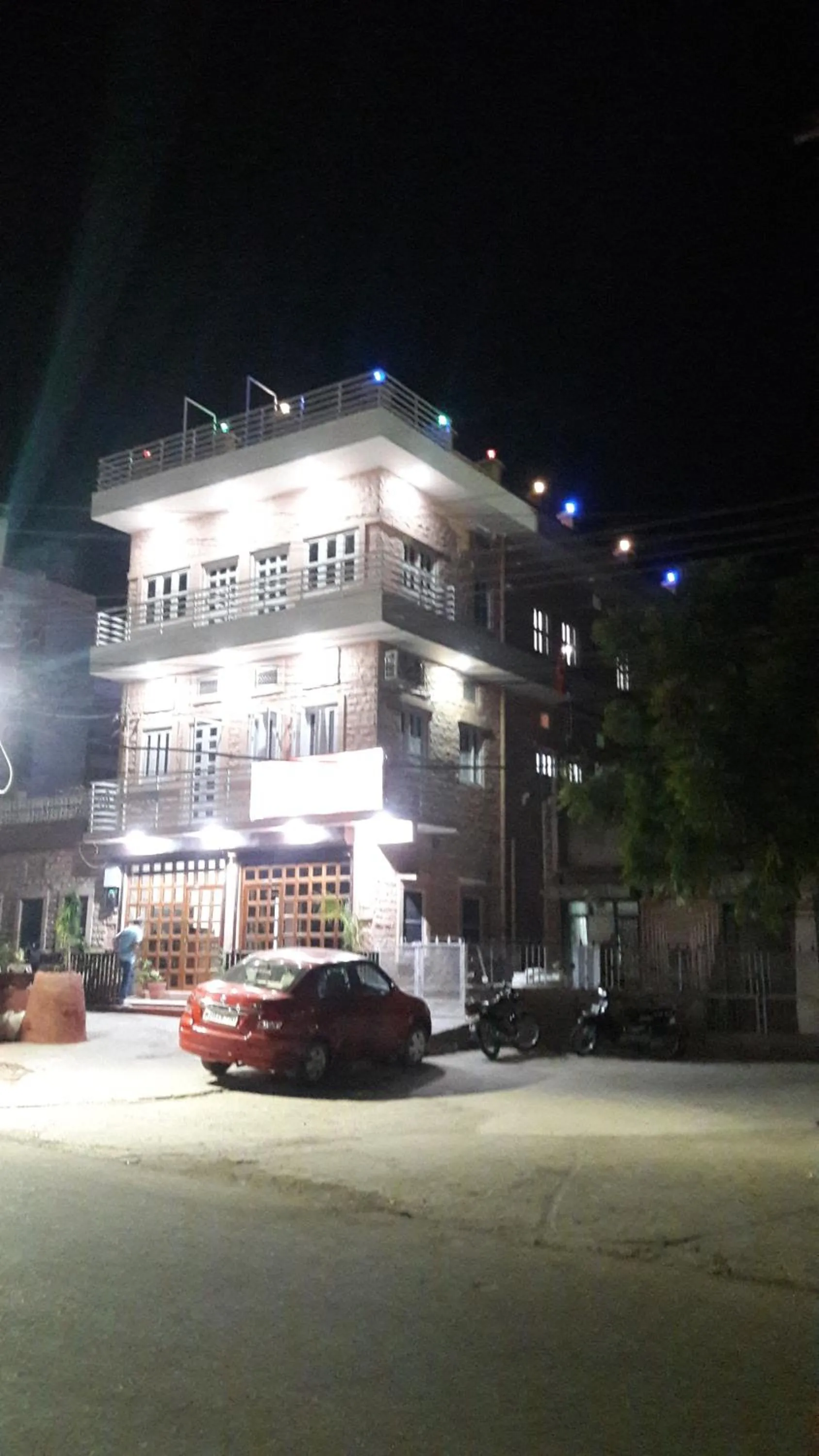 Property building in Hotel Royal Panorama