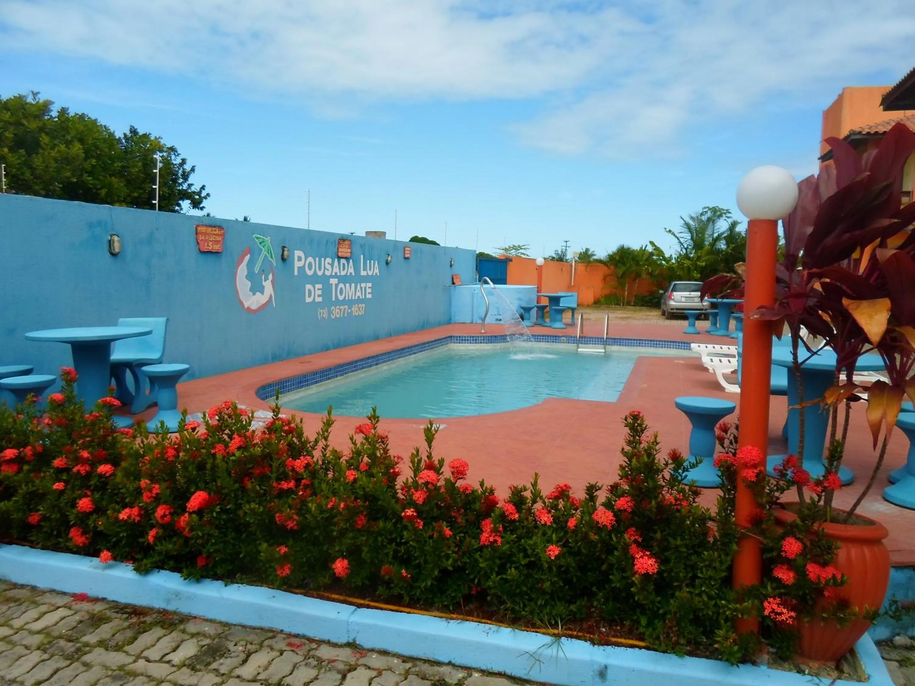 Swimming pool in Pousada Lua de Tomate