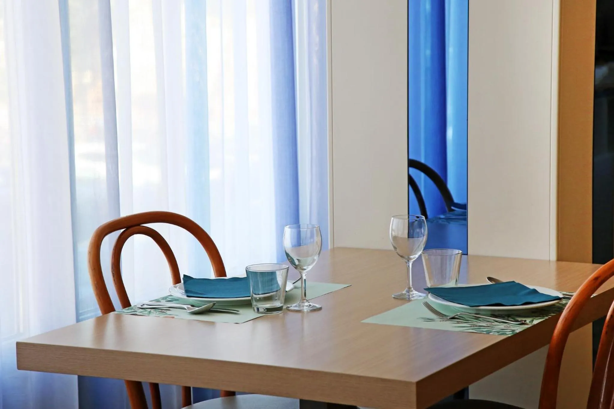 Restaurant/places to eat in Hotel Norma