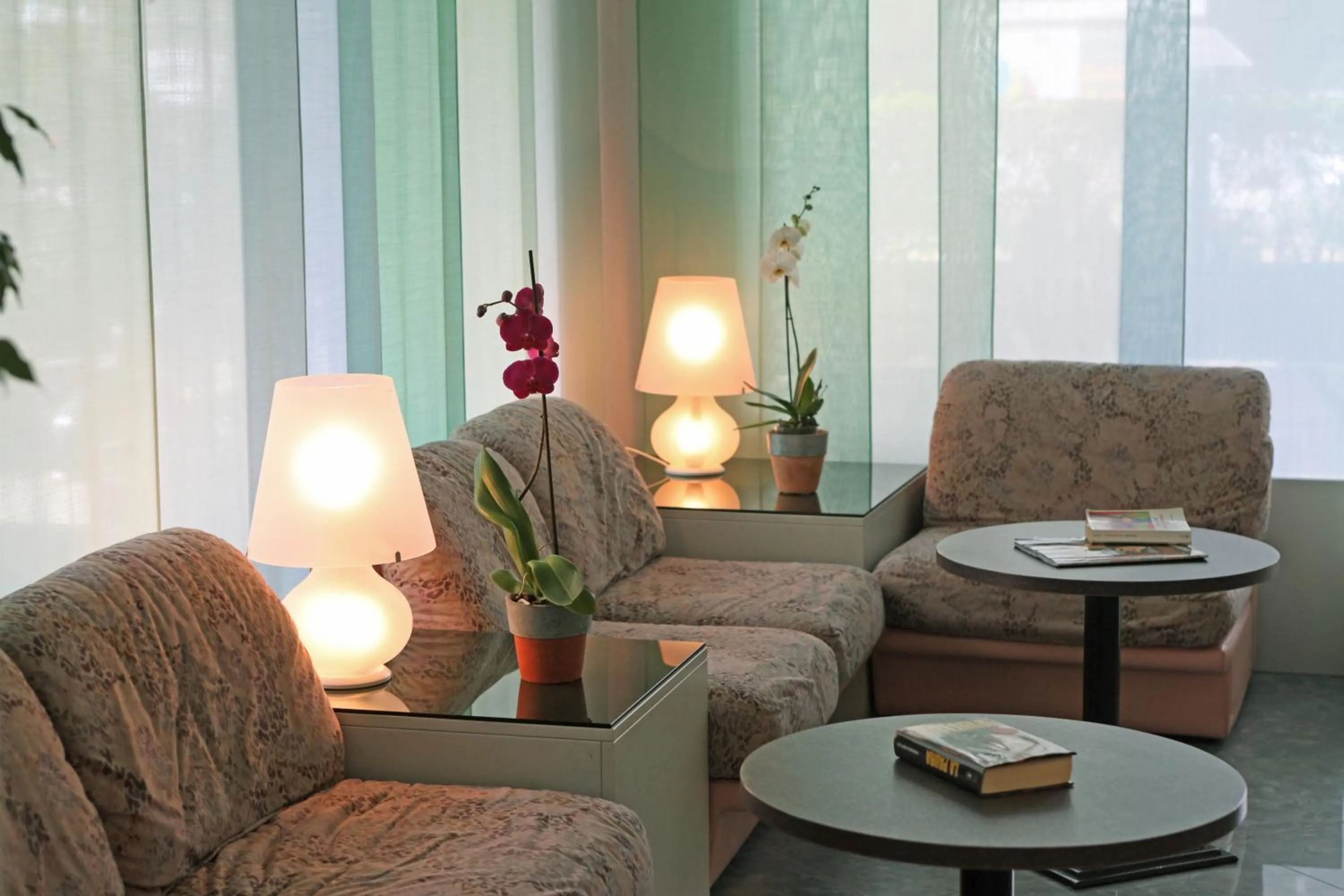 Communal lounge/ TV room in Hotel Norma