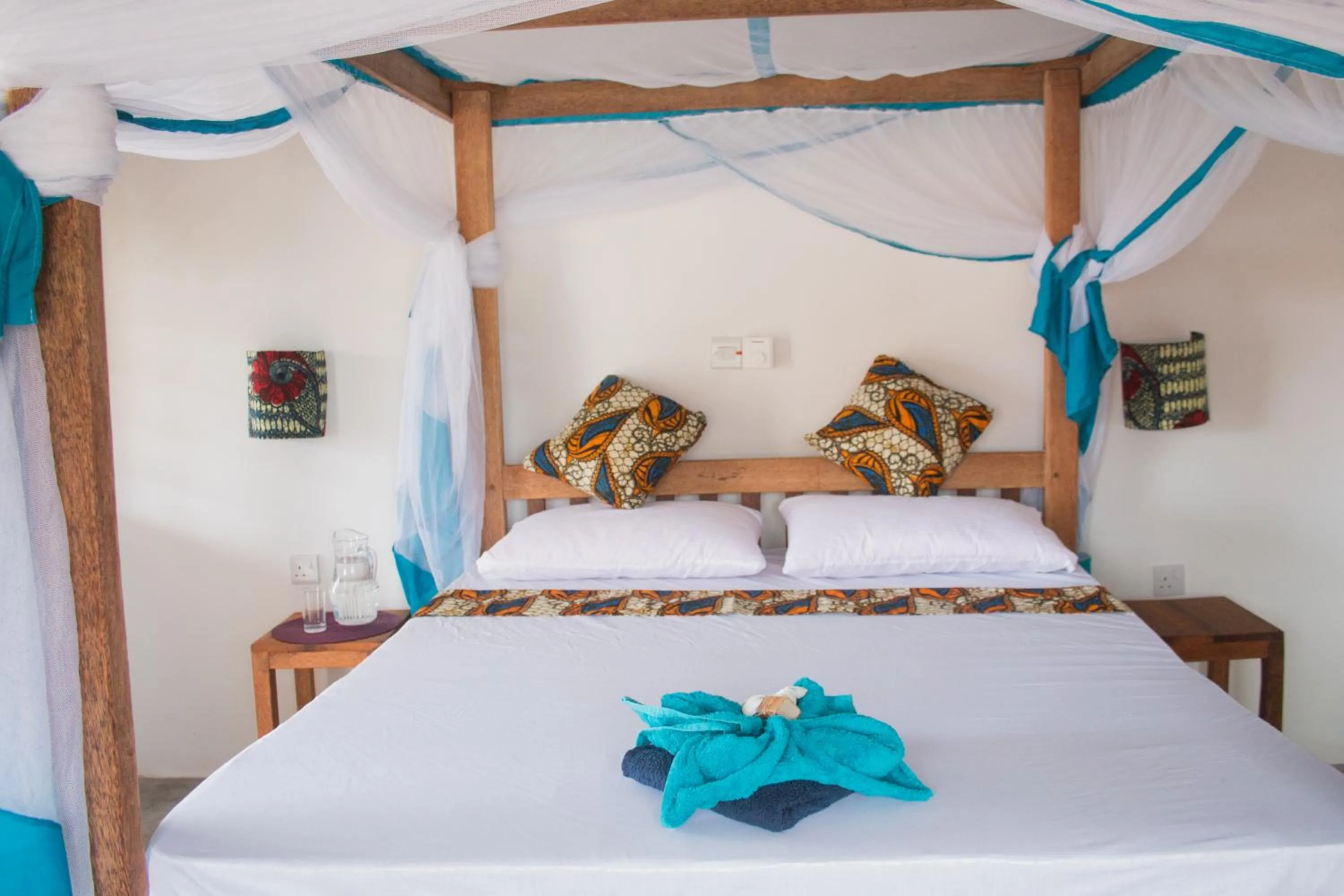 Decorative detail, Bed in Villa Kiota