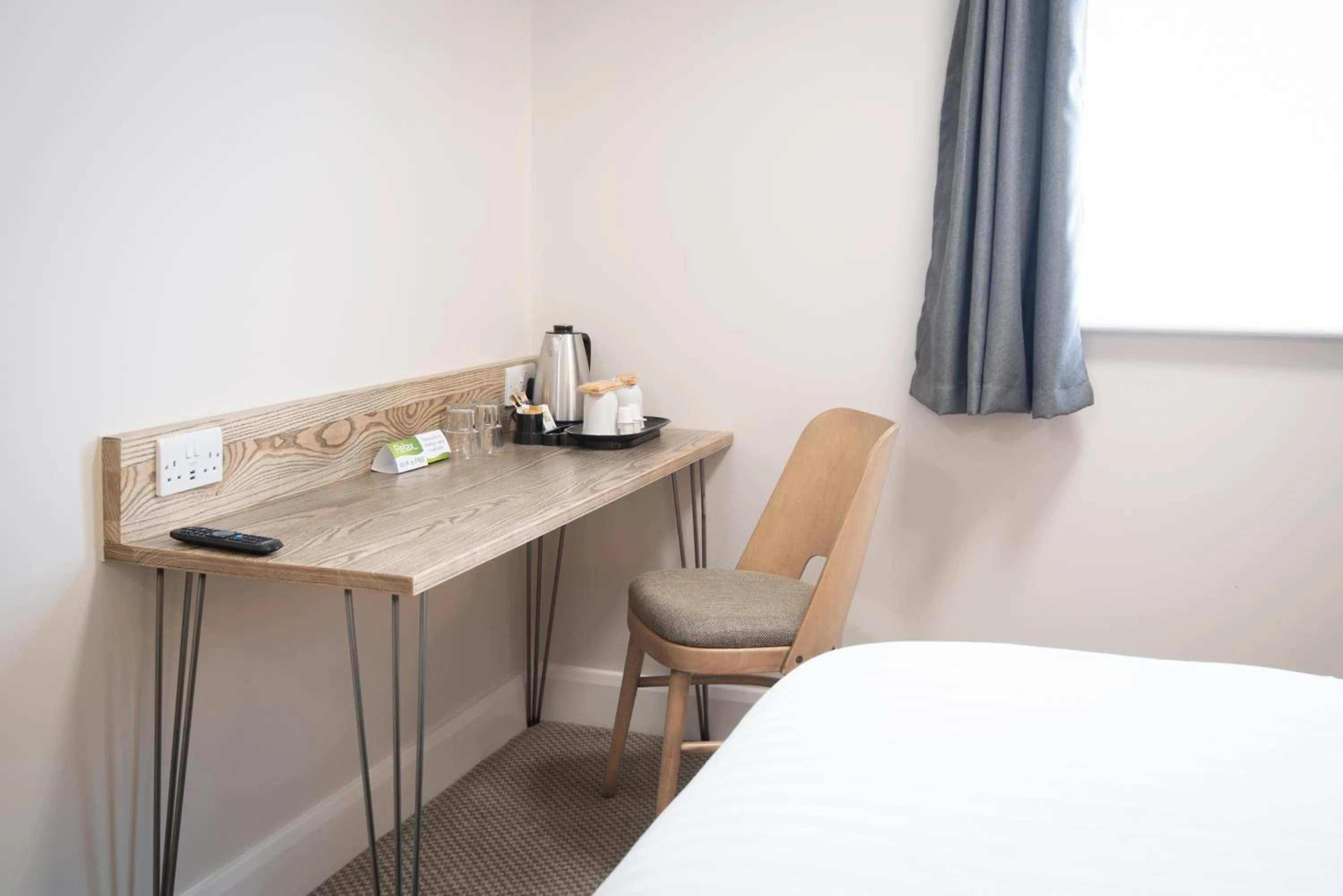 Coffee/tea facilities, Bed in Owl, Hambleton by Marston's Inns