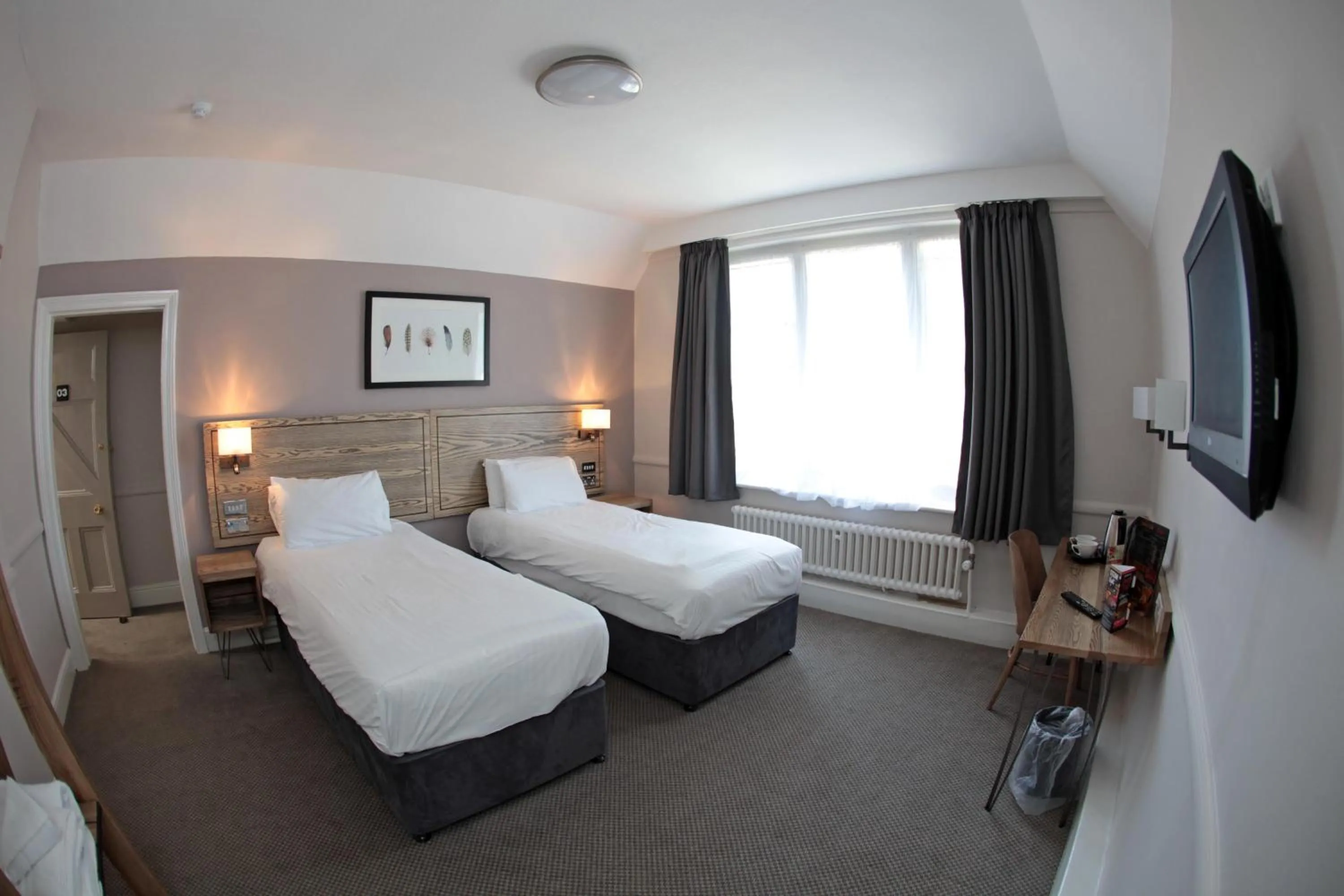 Bedroom, Bed in Bear Inn, Somerset by Marston's Inns