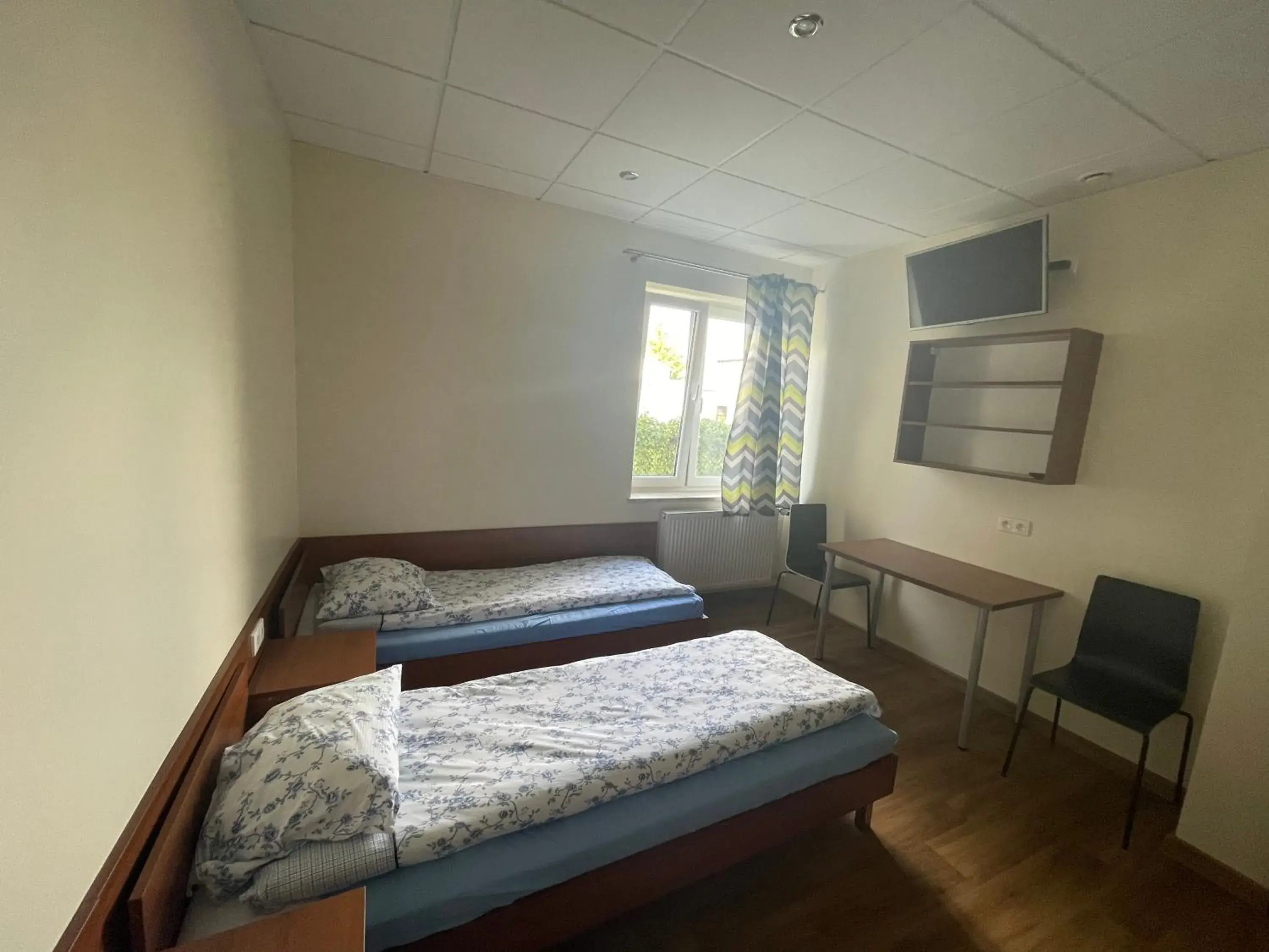 Triple Room with Shared Bathroom in ANNA NOCLEGI Triple Room with Shared Bathroom in ANNA NOCLEGI