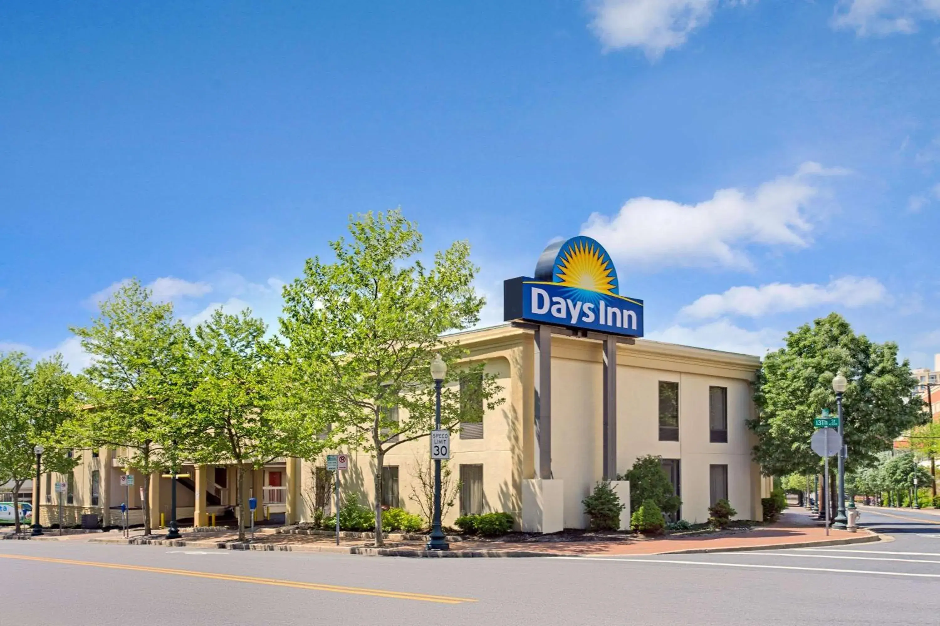 Property building in Days Inn by Wyndham Silver Spring Property building in Days Inn by Wyndham Silver Spring
