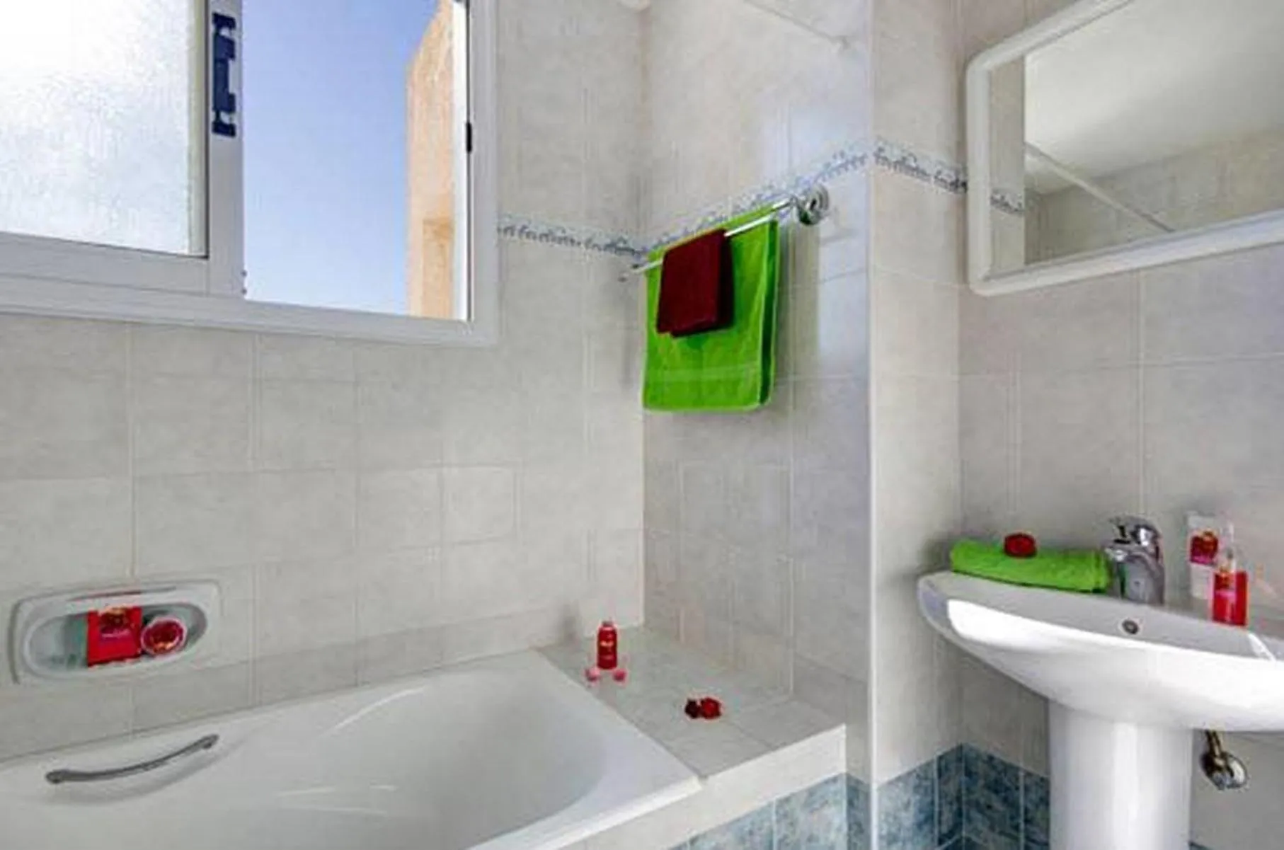 Area and facilities in Philippos Paphos villas - villa 3