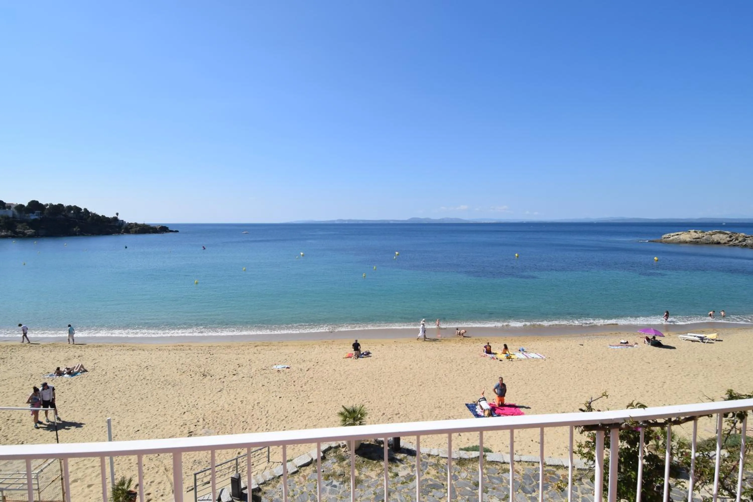 Sea view in Santa Llucia Apartaments