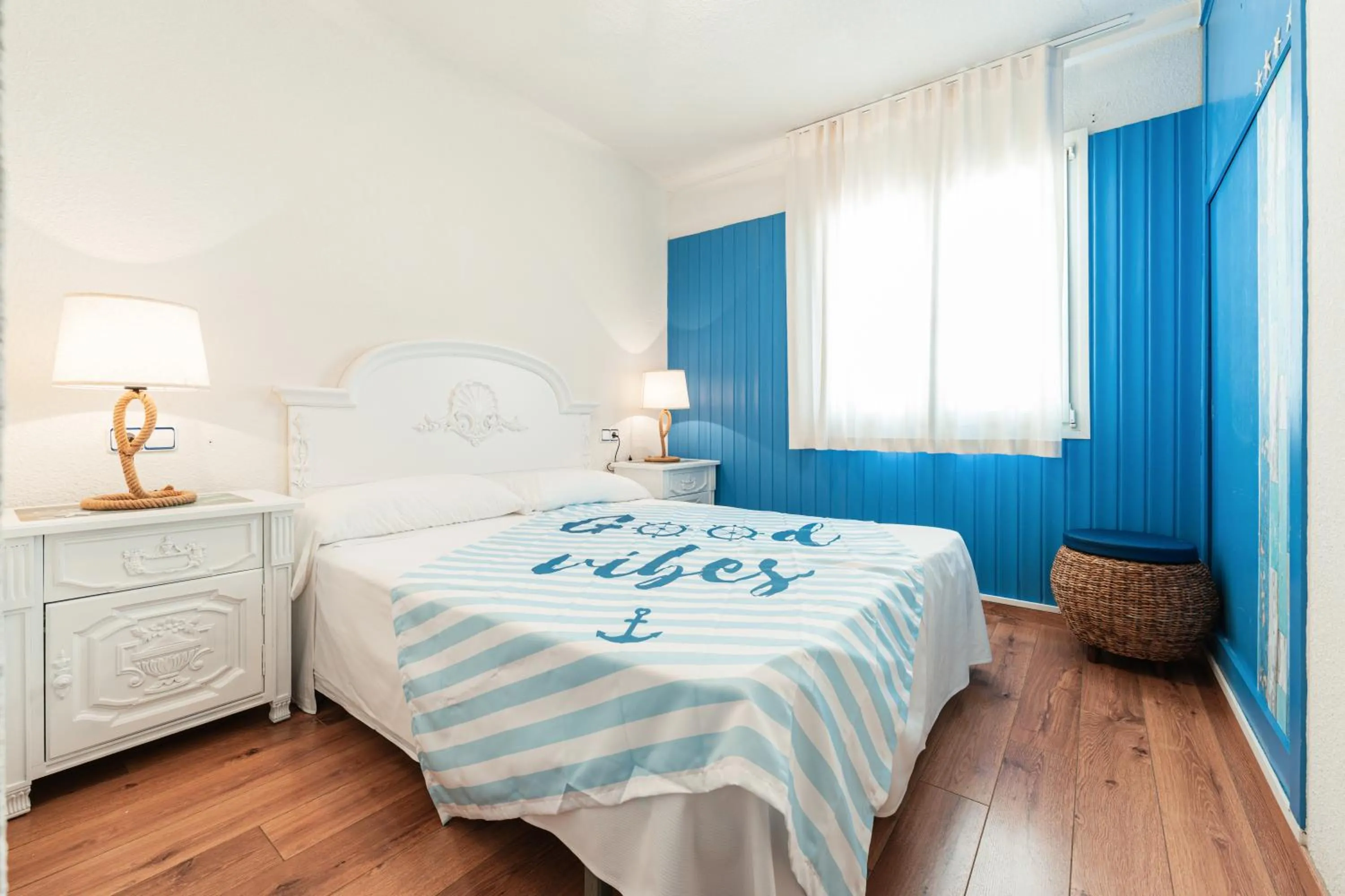 Photo of the whole room, Bed in Santa Llucia Apartaments