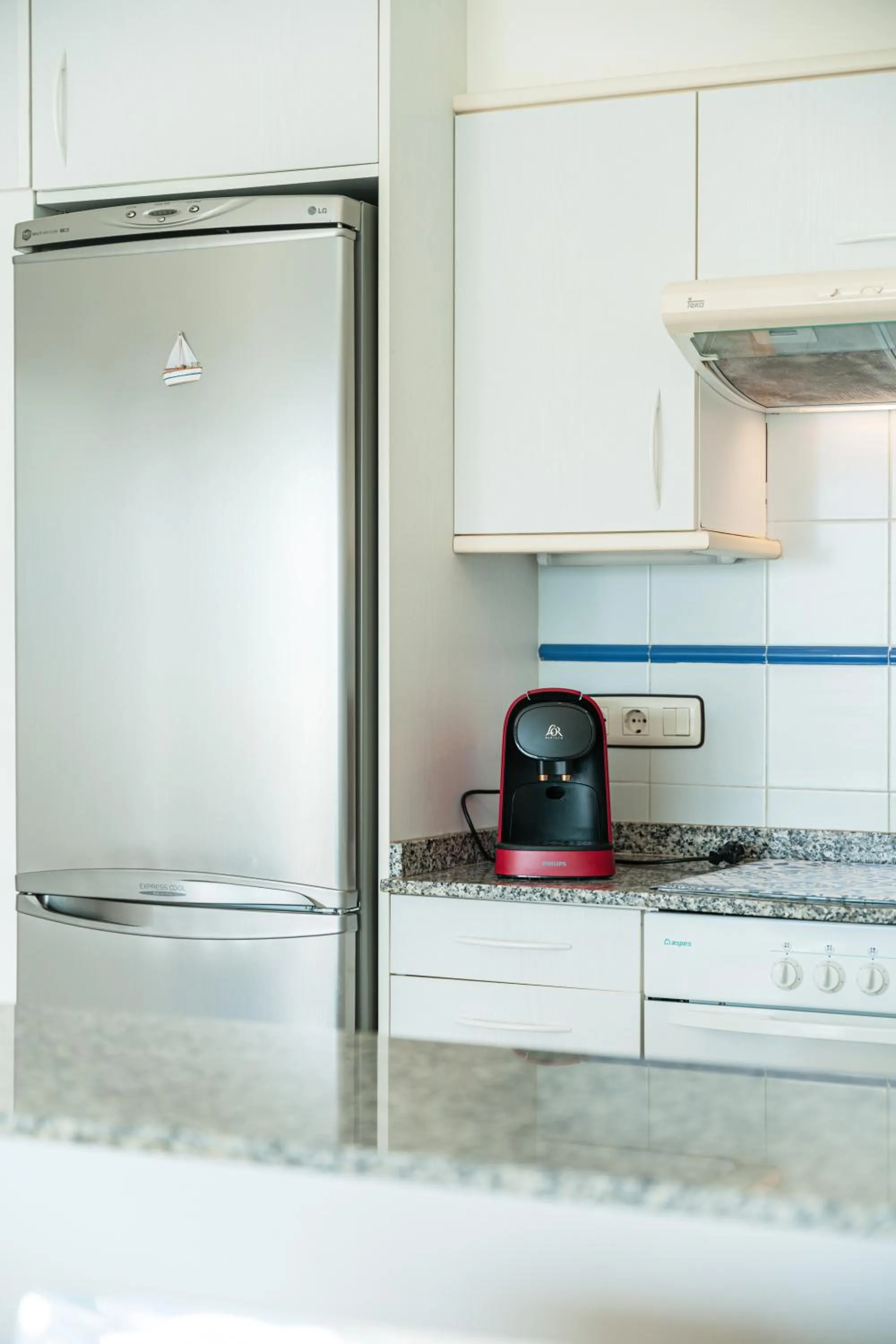 Kitchen or kitchenette in Santa Llucia Apartaments