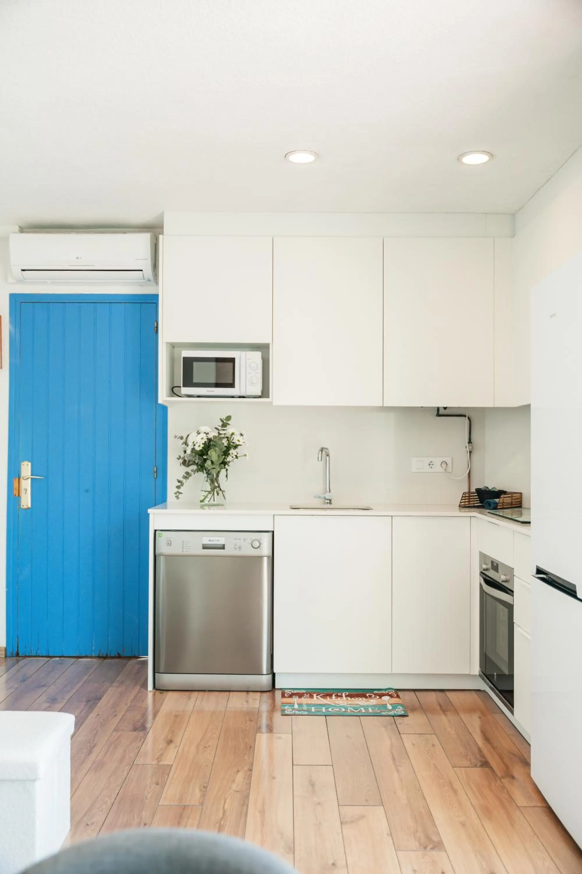 Kitchen or kitchenette in Santa Llucia Apartaments