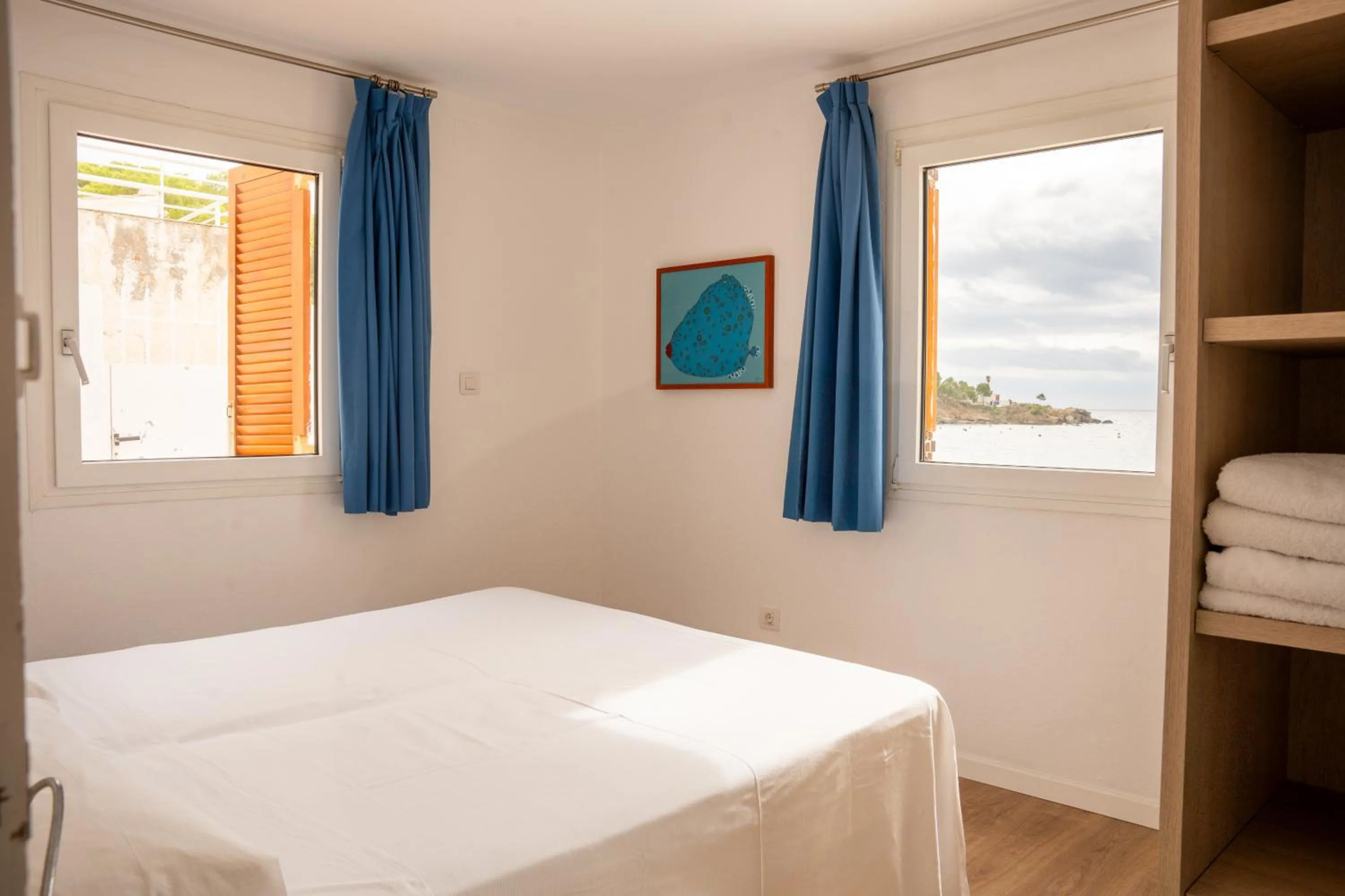 Photo of the whole room, Bed in Santa Llucia Apartaments