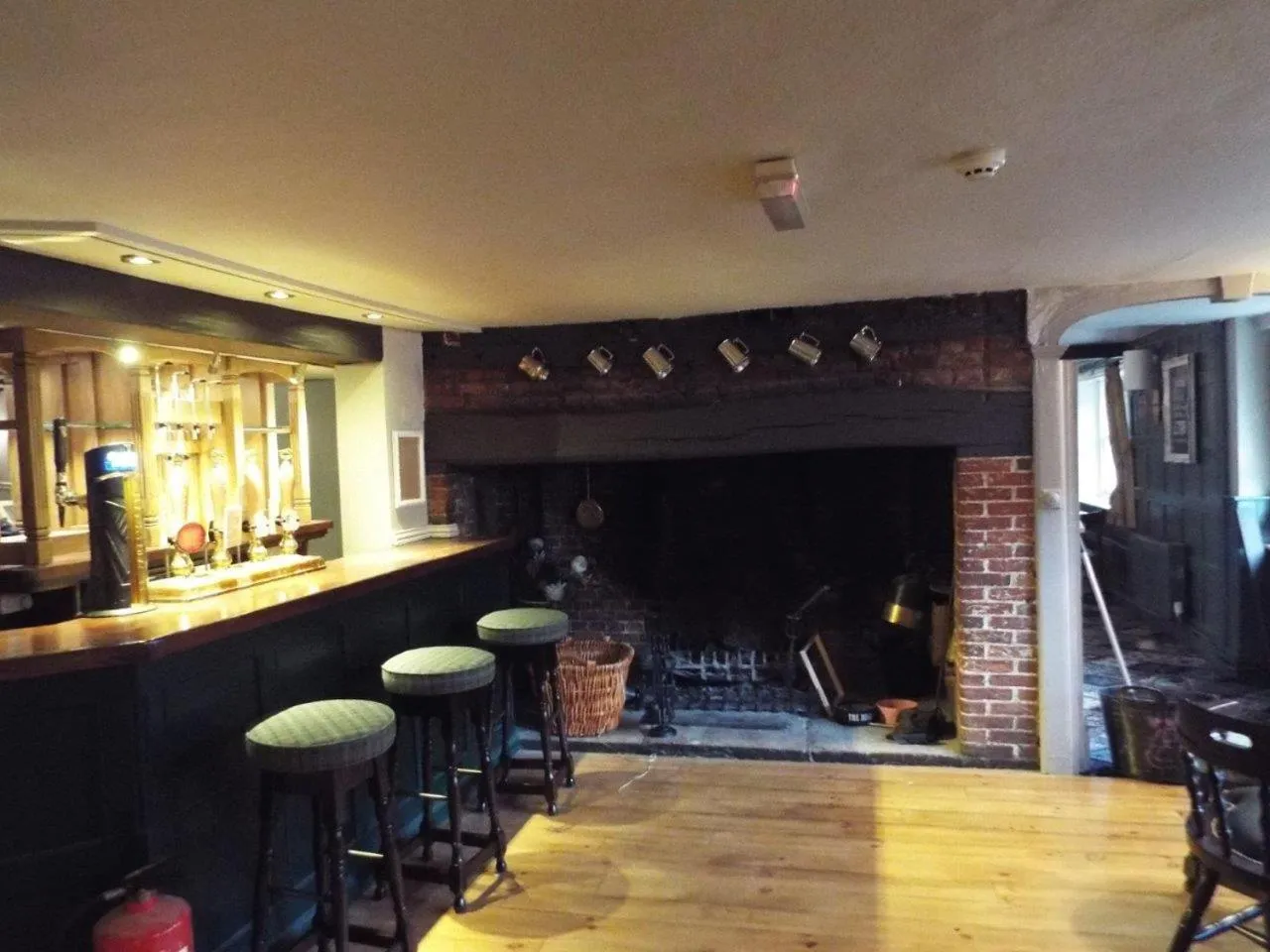 Lounge or bar in Original White Hart, Ringwood by Marston's Inns