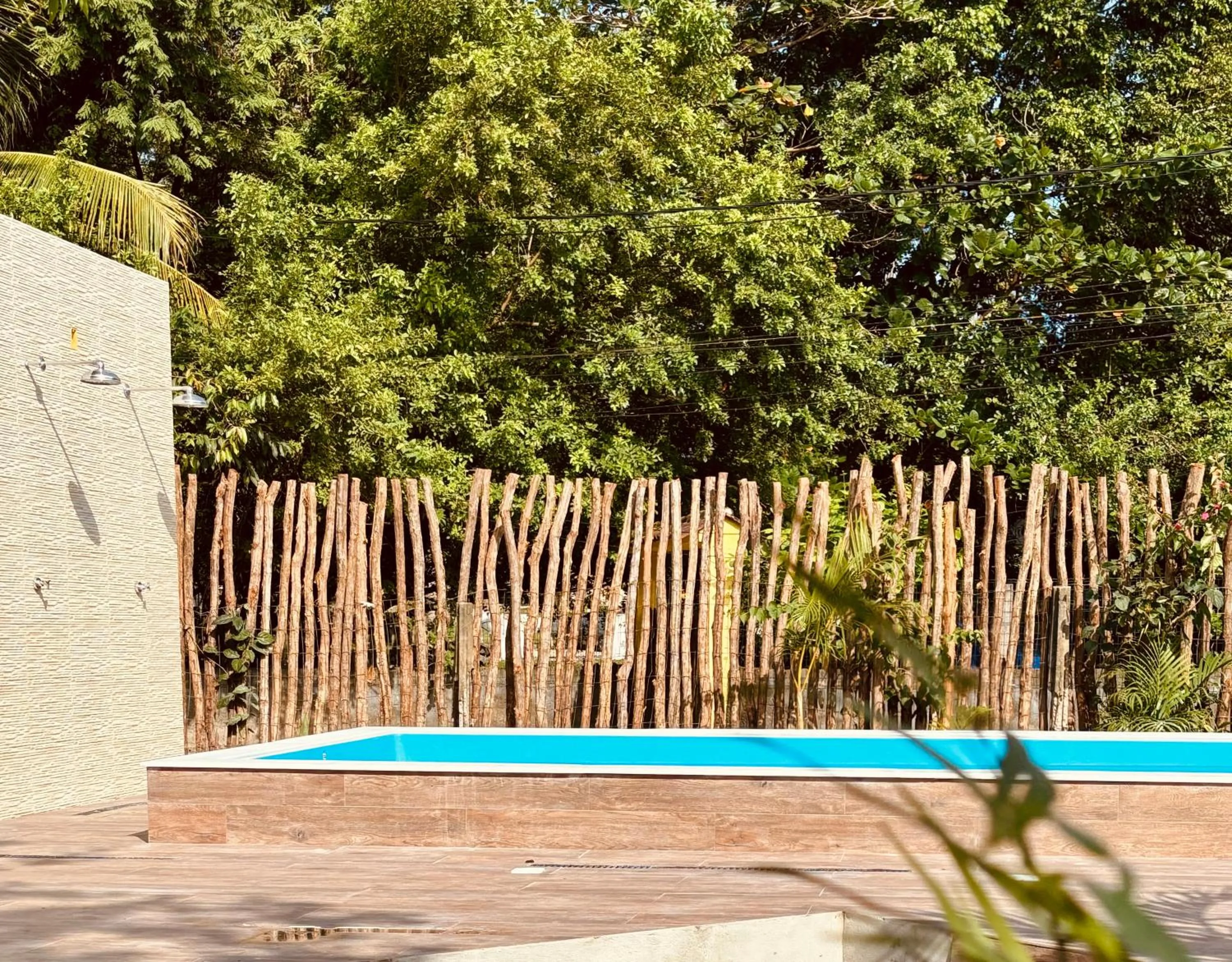 Swimming pool in Pousada Brisa Do Porto