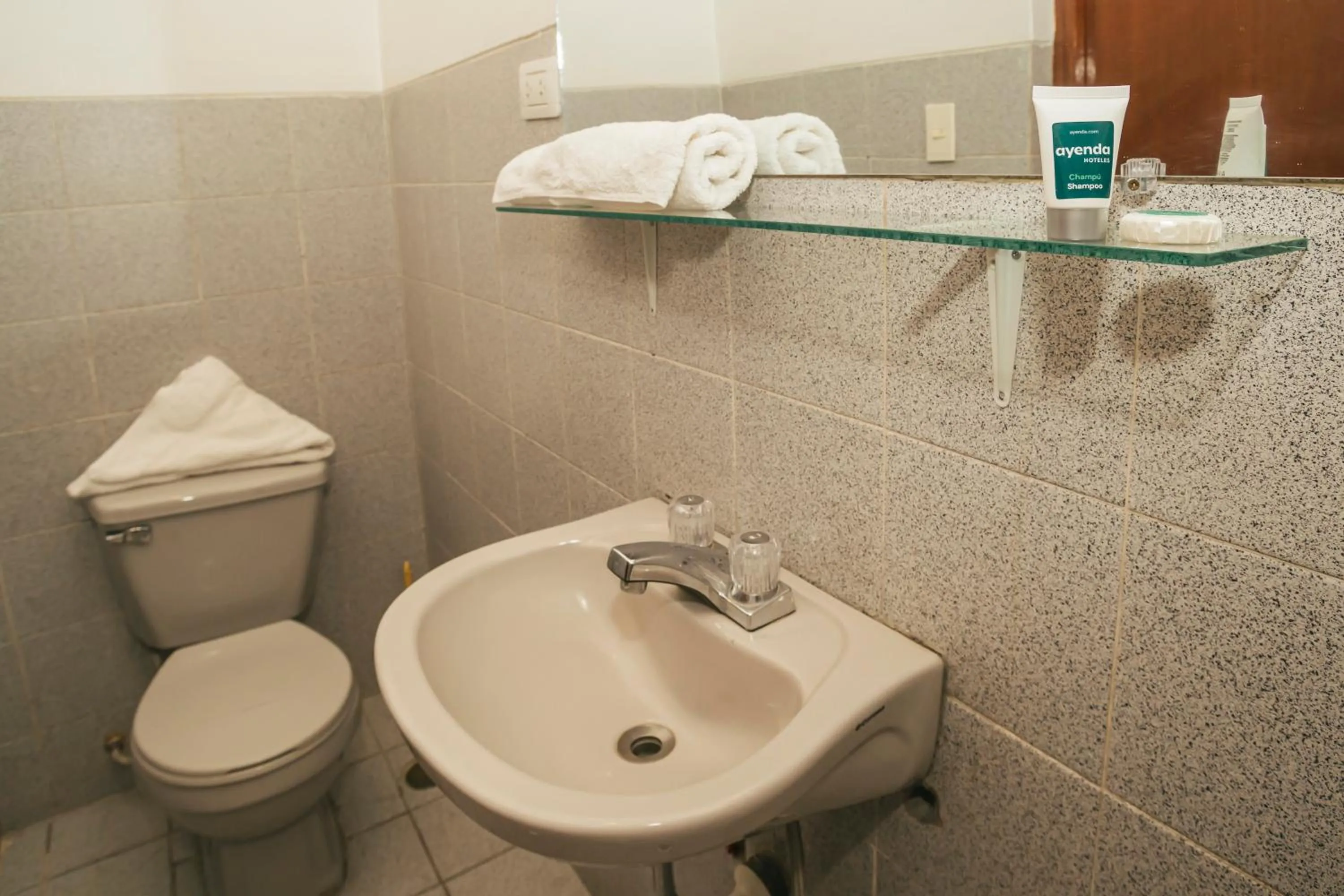 Bathroom in Posada San Juan