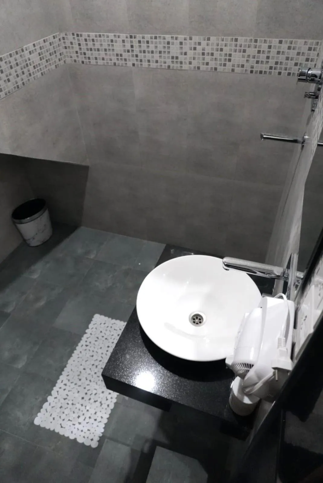 Bathroom in ViaVia Boutique Hotel - Kathmandu