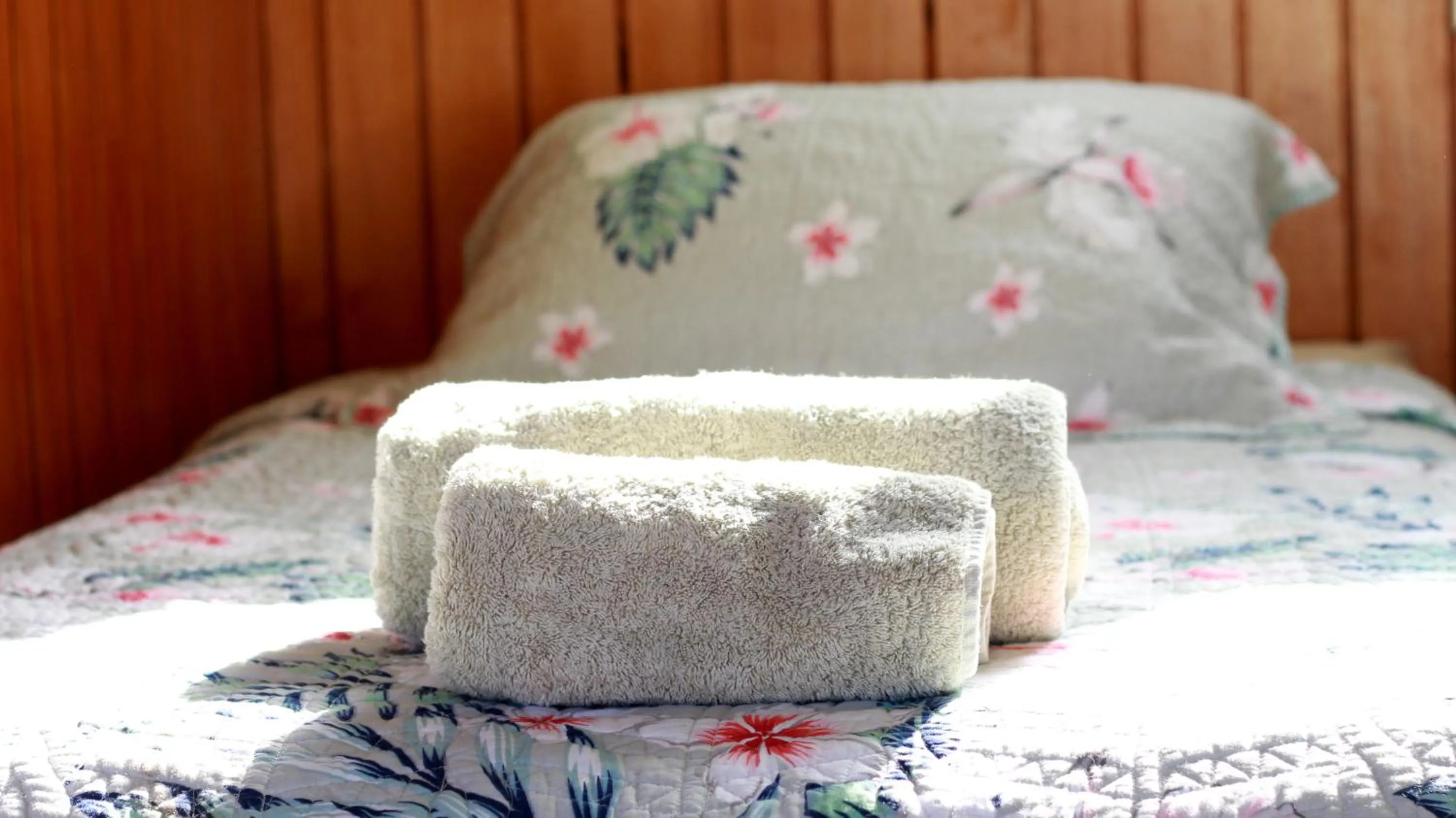 Bed in Inaki Uhi Hotel