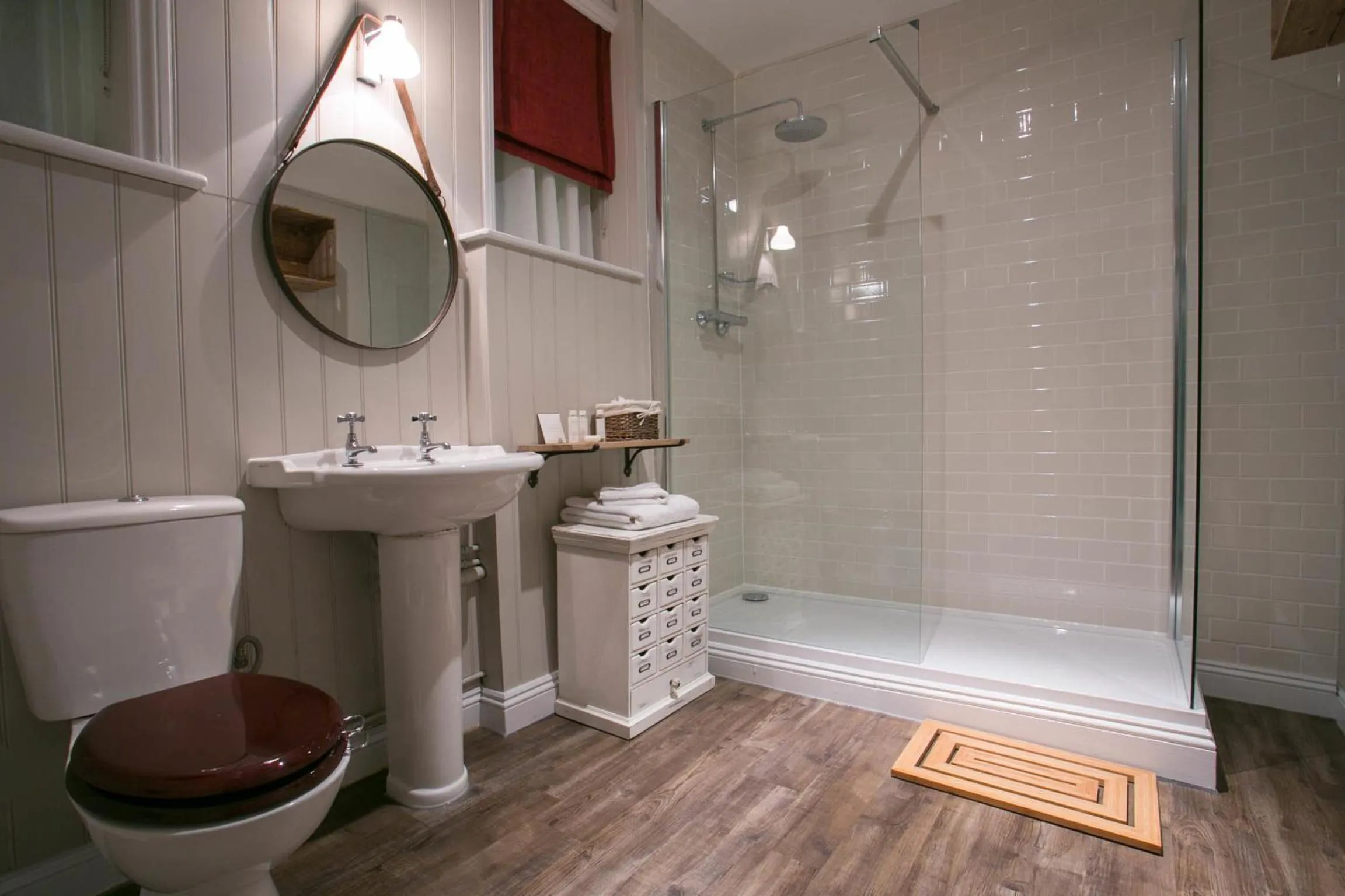 Bathroom in The Elephant at the Market