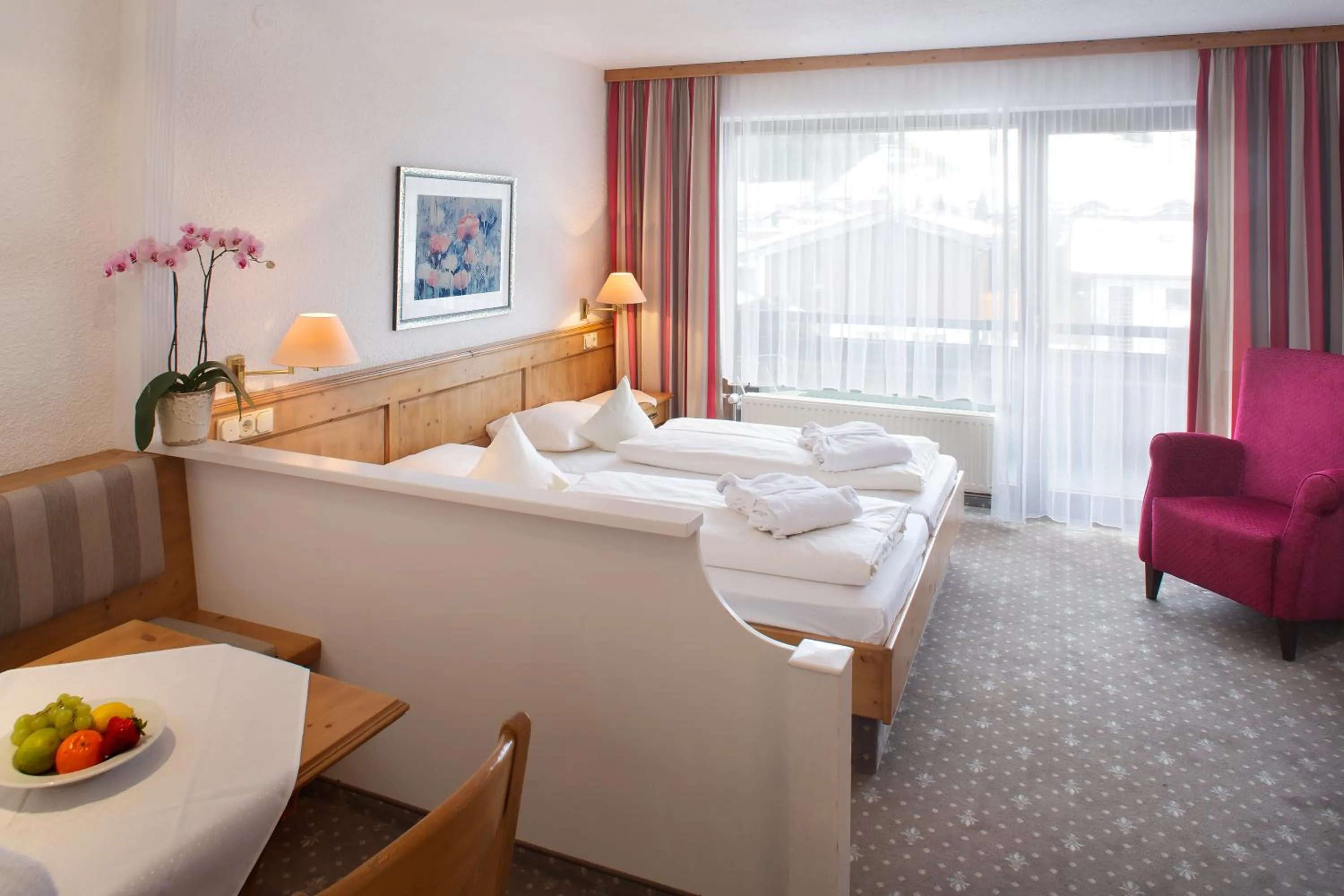 Photo of the whole room, Bed in Interest Vitalhotel - Partnerbetrieb von Oberstaufen PLUS