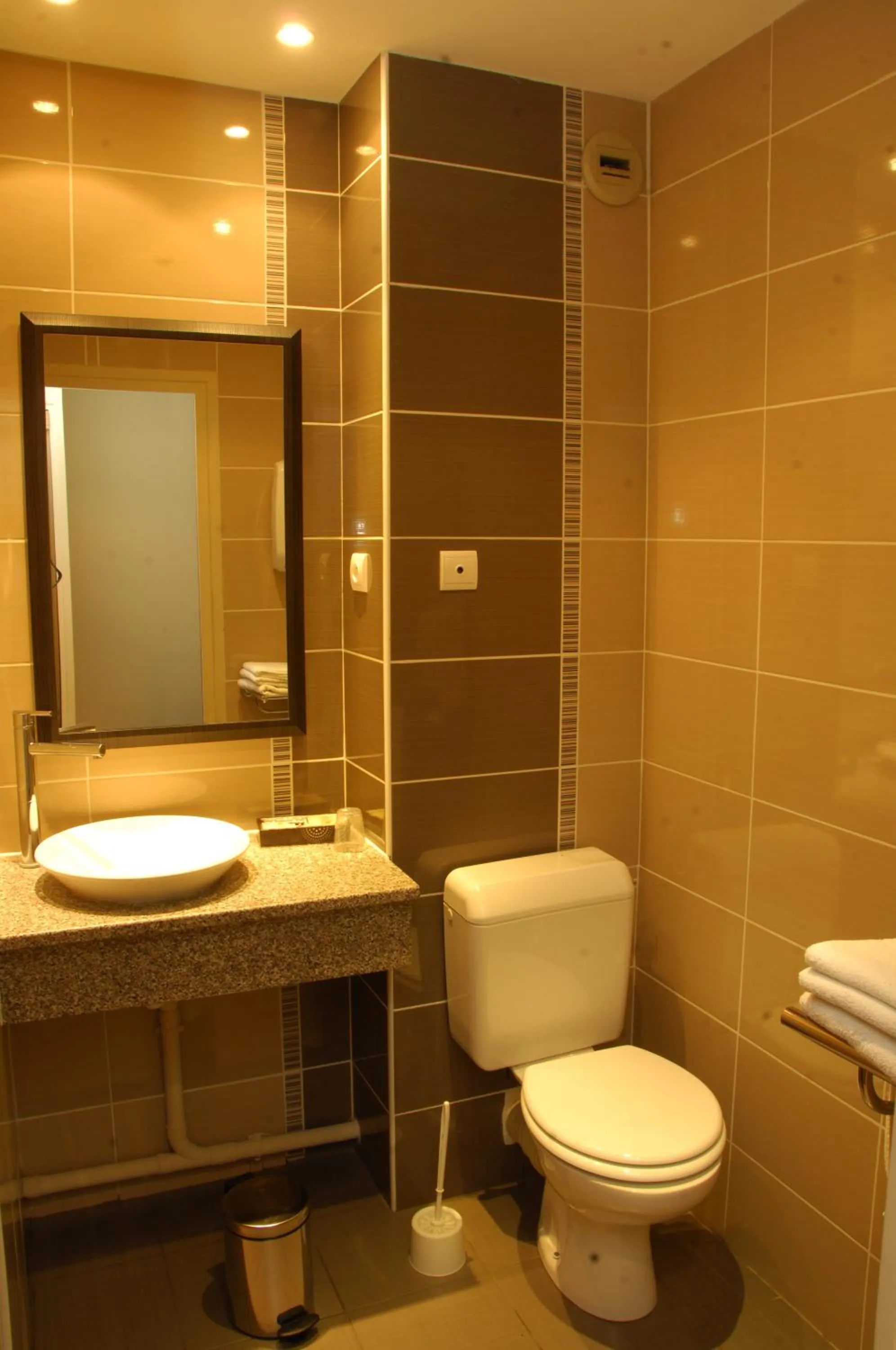 Bathroom in Logis Hôtel Restaurant Chez Nous