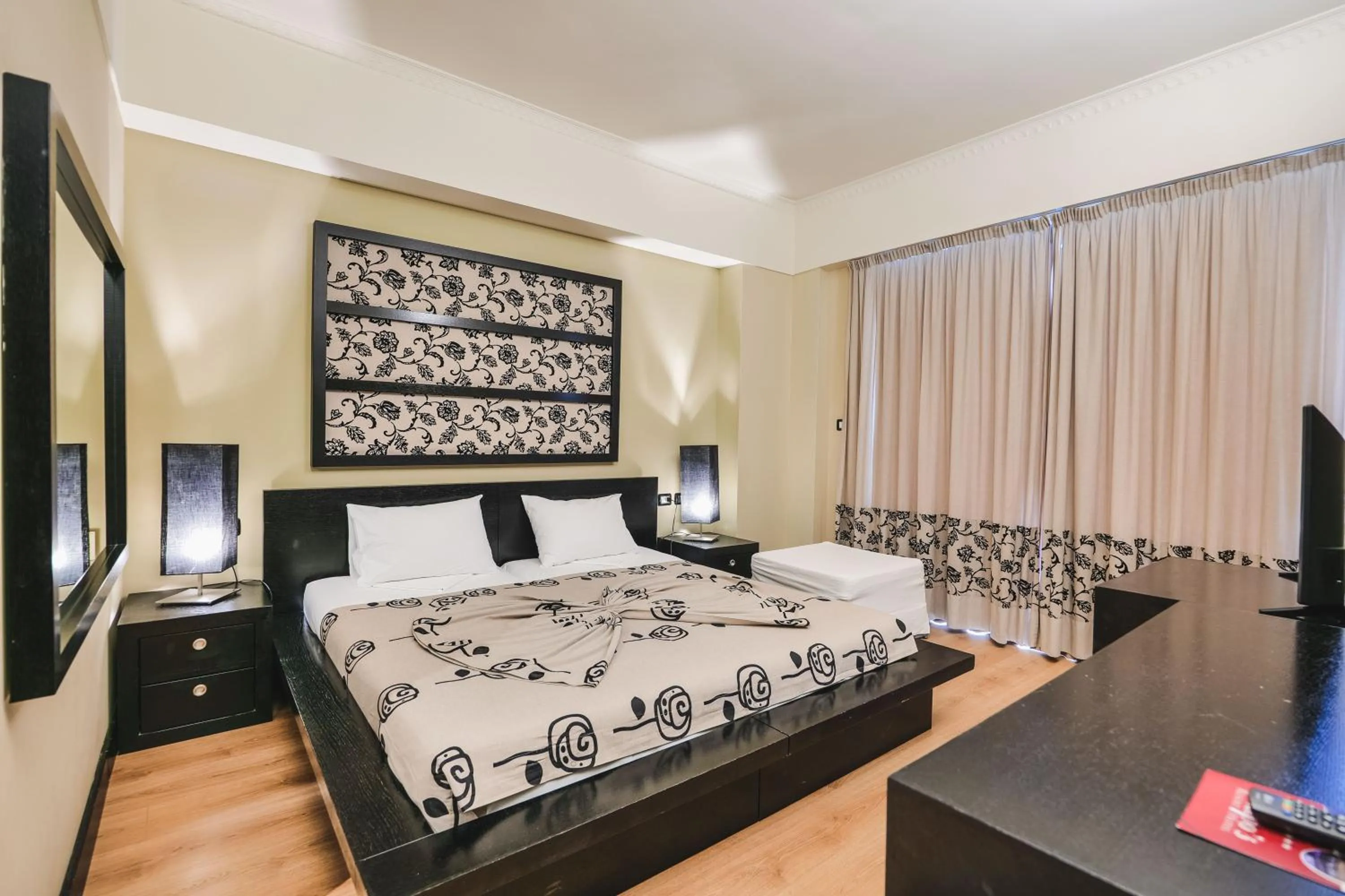 Bedroom in Rapo's Resort Hotel