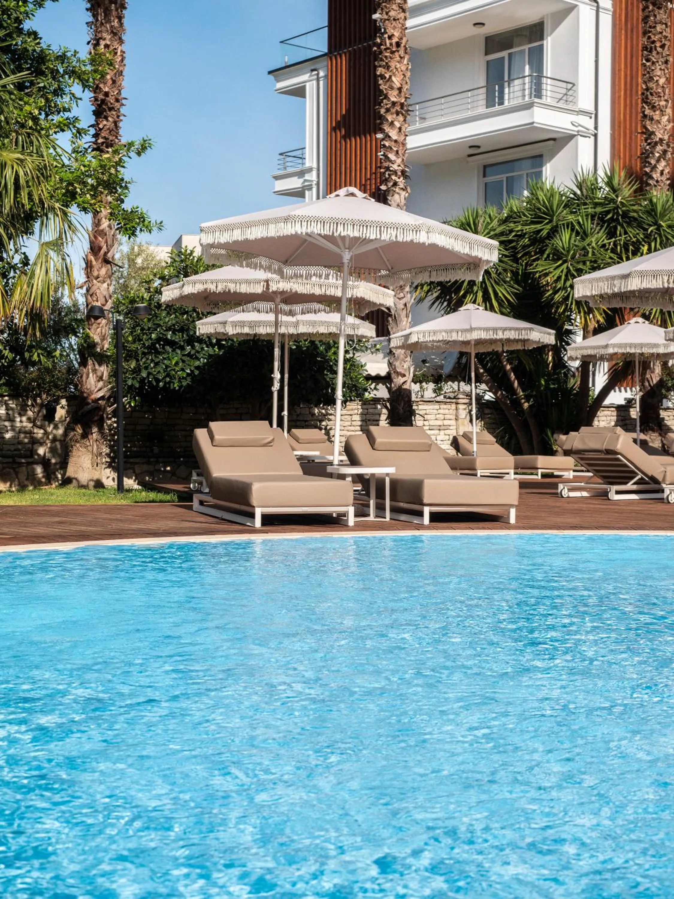 Day in Rapo's Resort Hotel