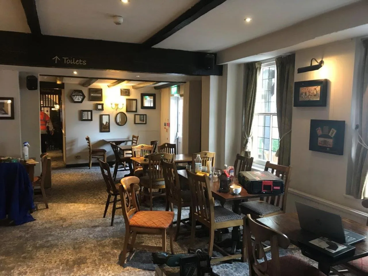 Restaurant/places to eat in White Hart, Andover by Marston's Inns
