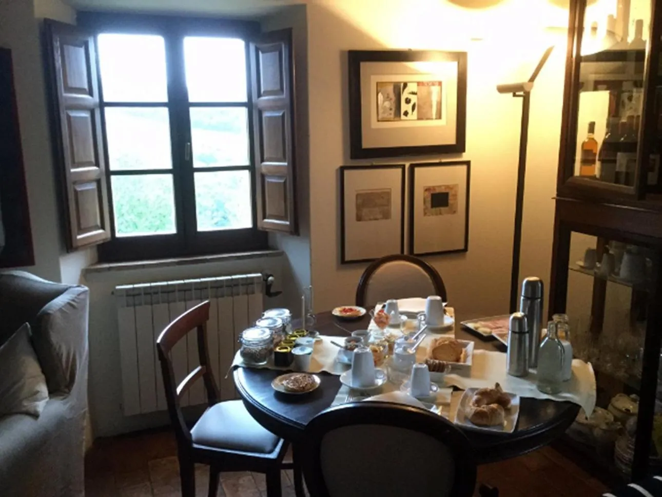 Continental breakfast in PoggioBa