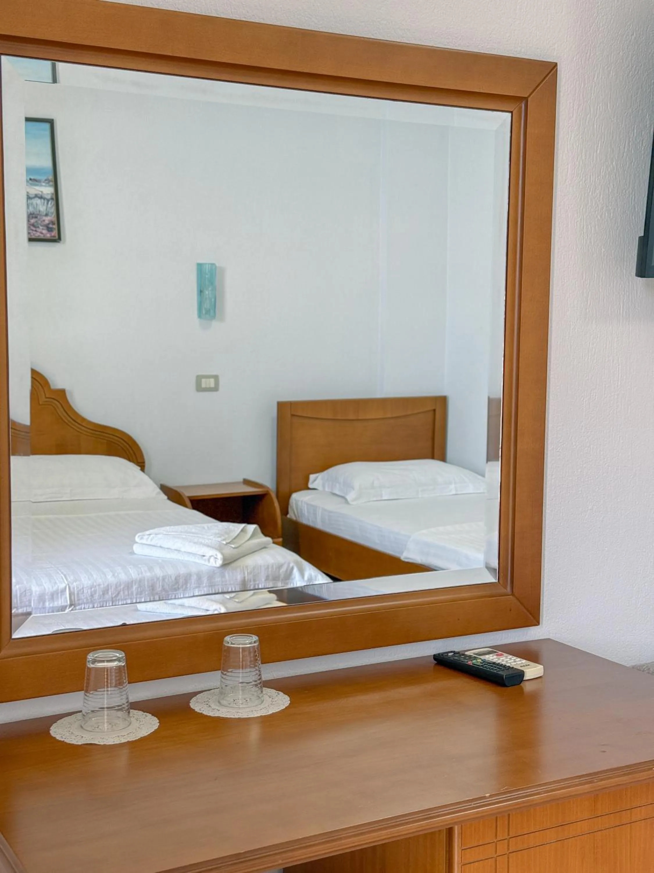 Bedroom, Bed in Hotel Bahamas