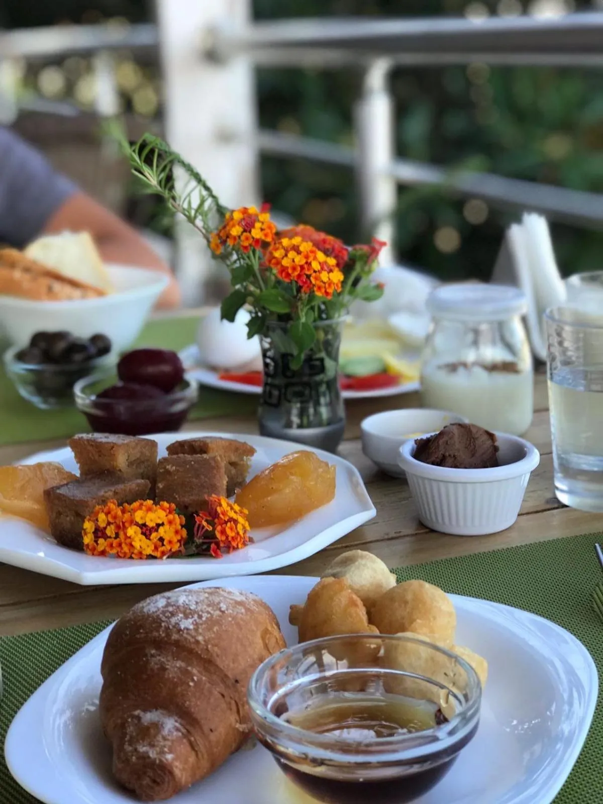 Breakfast in Hotel Bahamas