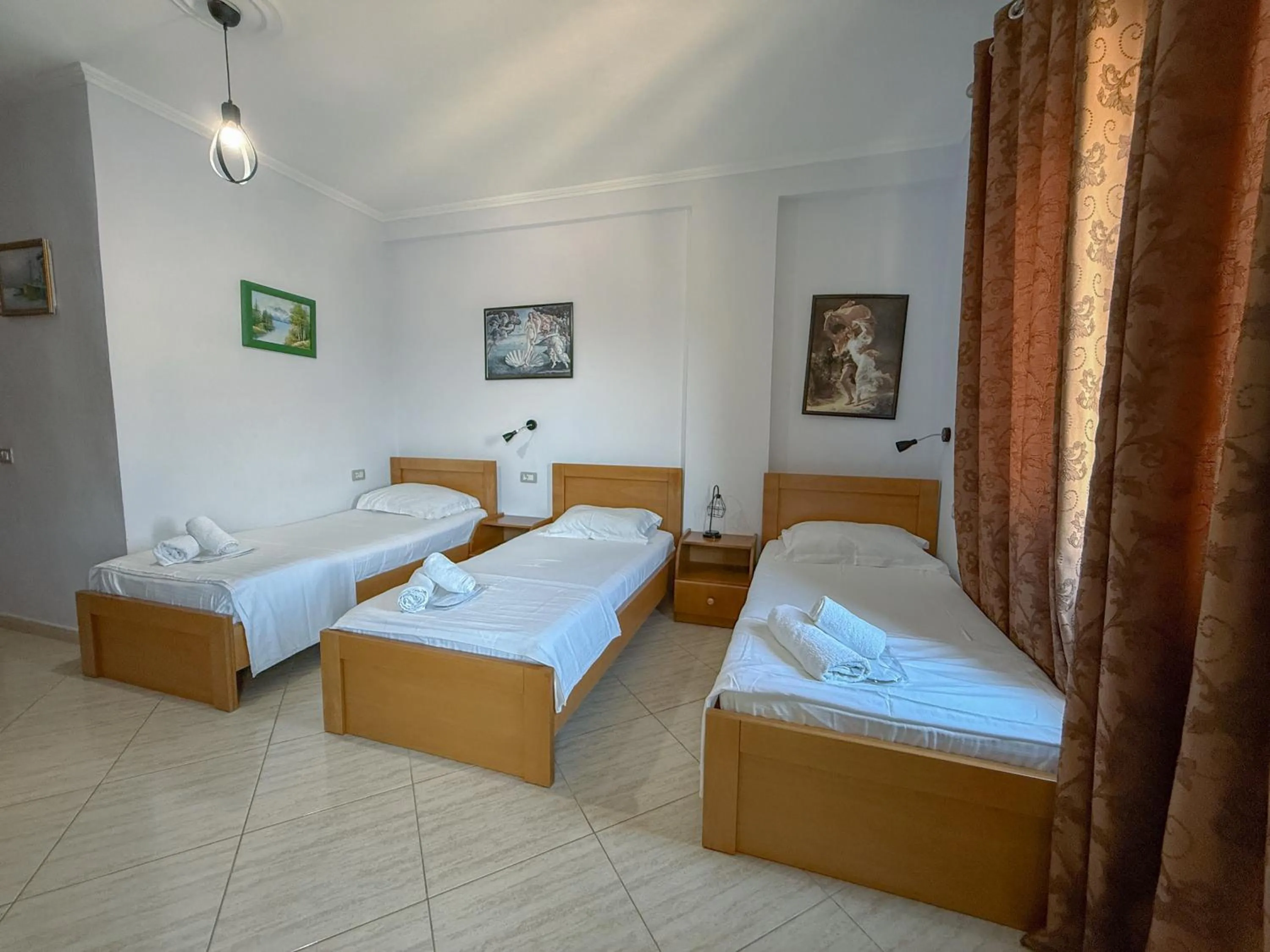 Bedroom, Bed in Hotel Bahamas