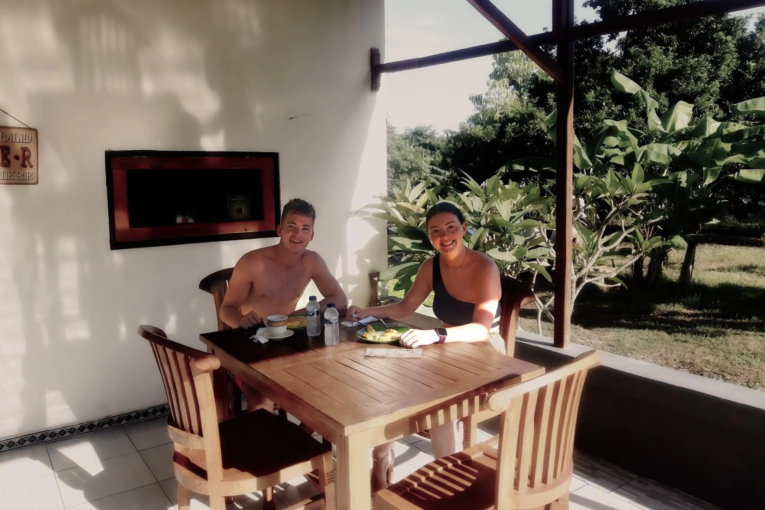 Guests in Dekara Cottages