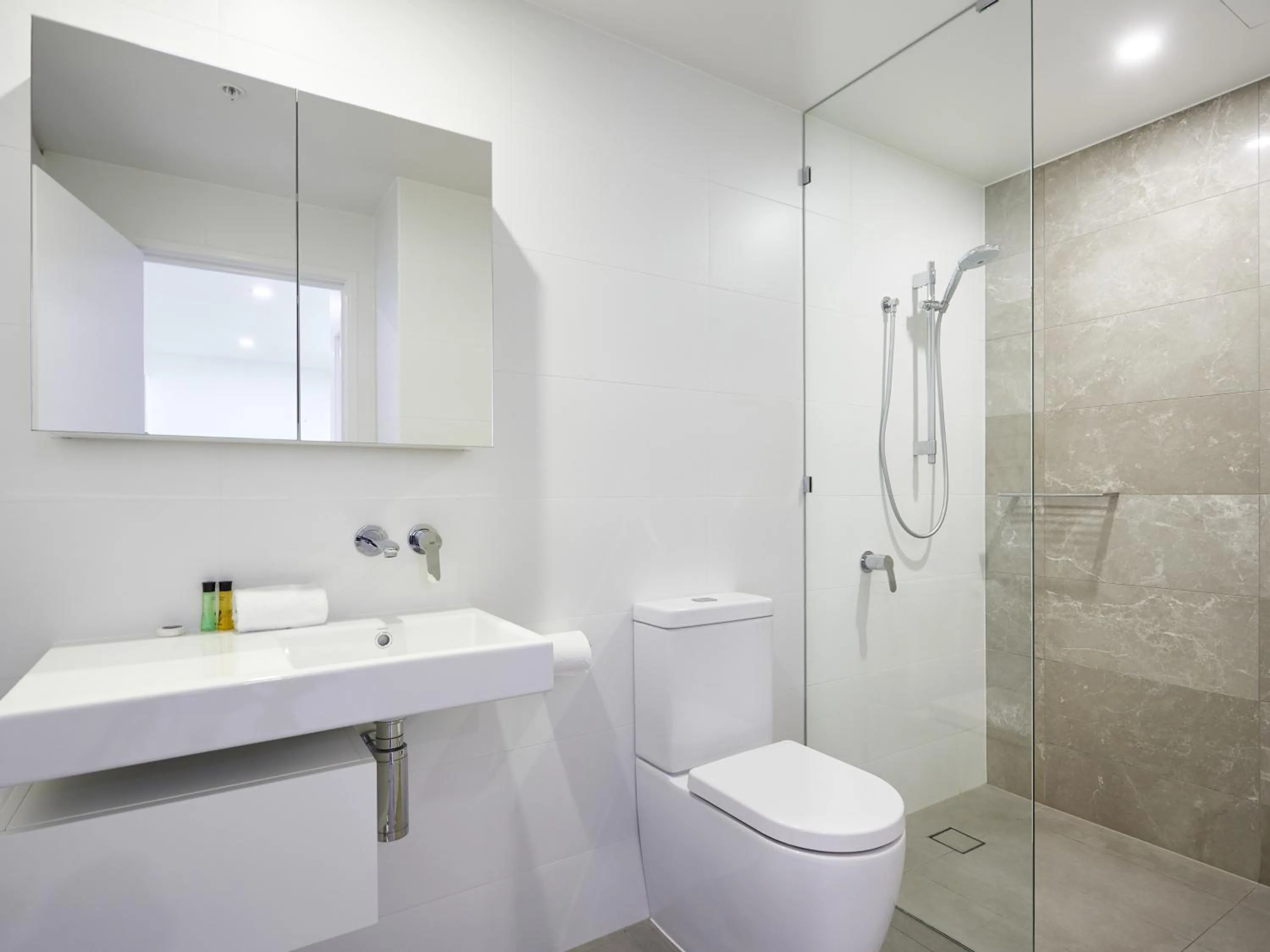 Ruby Gold Coast By Serain