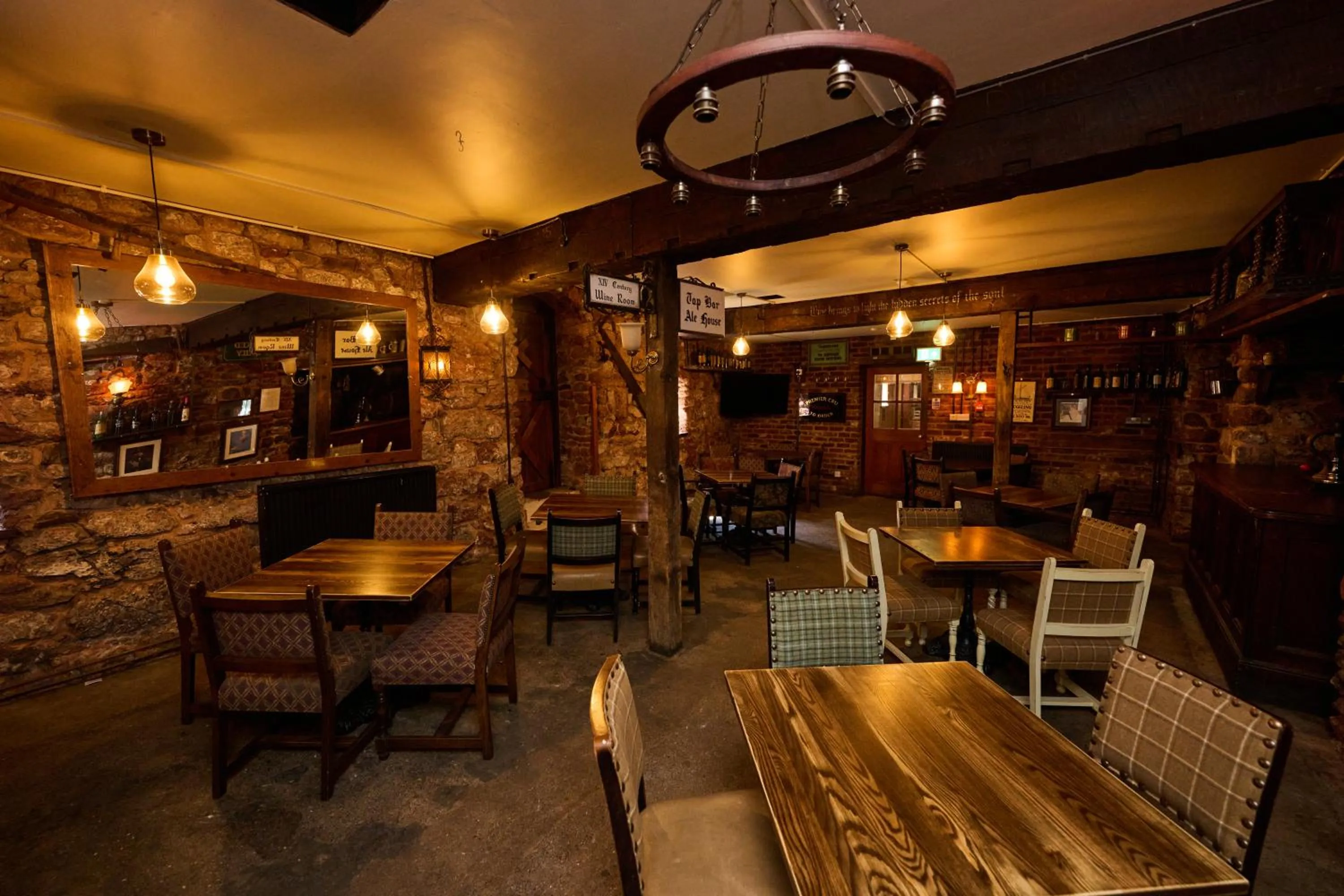 Lounge or bar in White Hart, Exeter by Marston's Inns