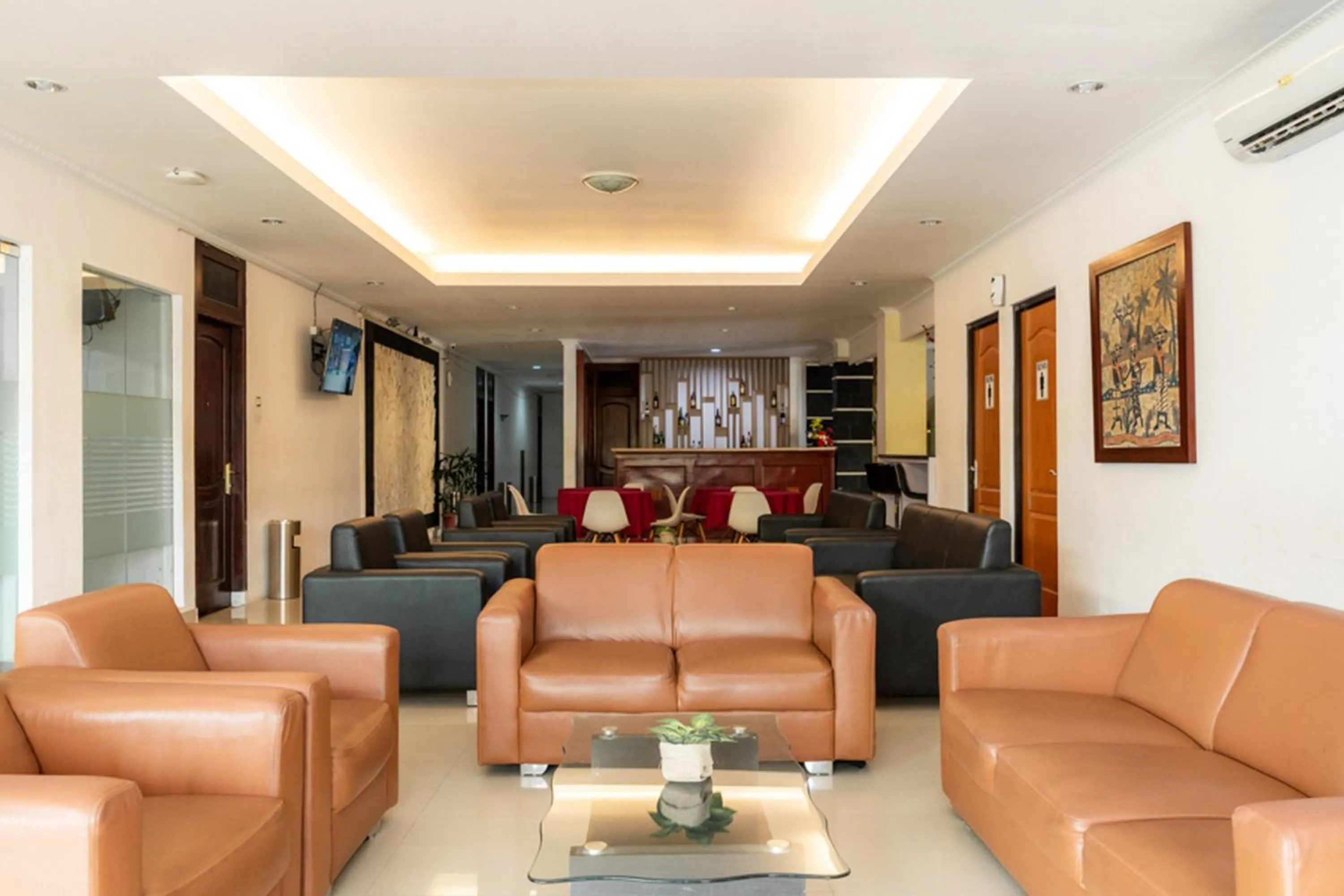 RedDoorz Plus Syariah near Java Supermall Semarang 2