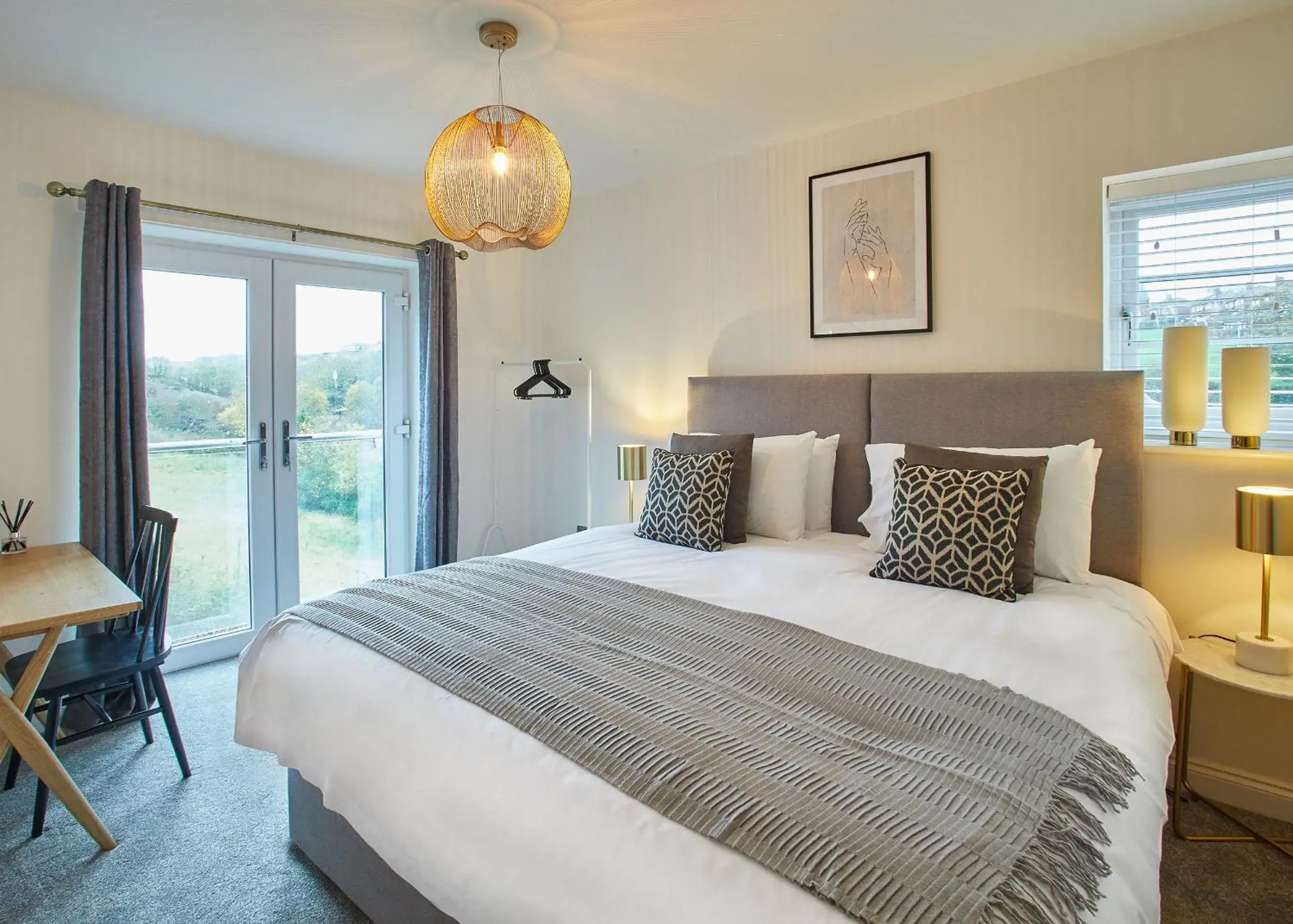 Host & Stay - Hoggarths Retreat Host & Stay - Hoggarths Retreat
