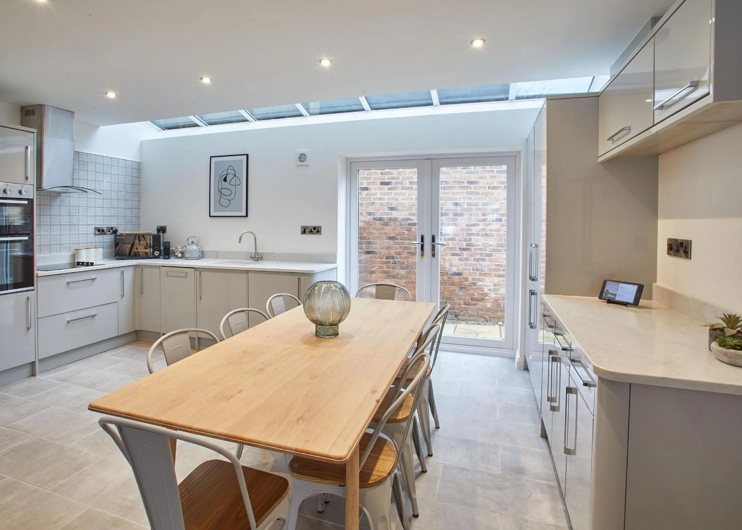 Host & Stay - Hoggarths Retreat