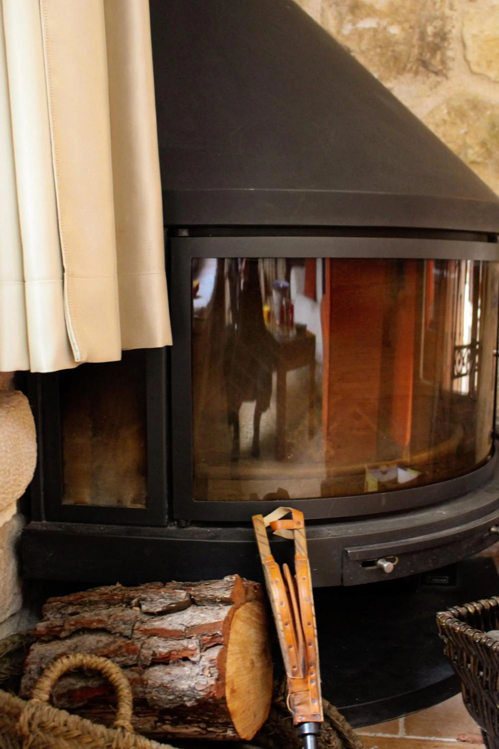 flat iron in Torre del Marqués Hotel Spa & Winery - Small Luxury Hotels