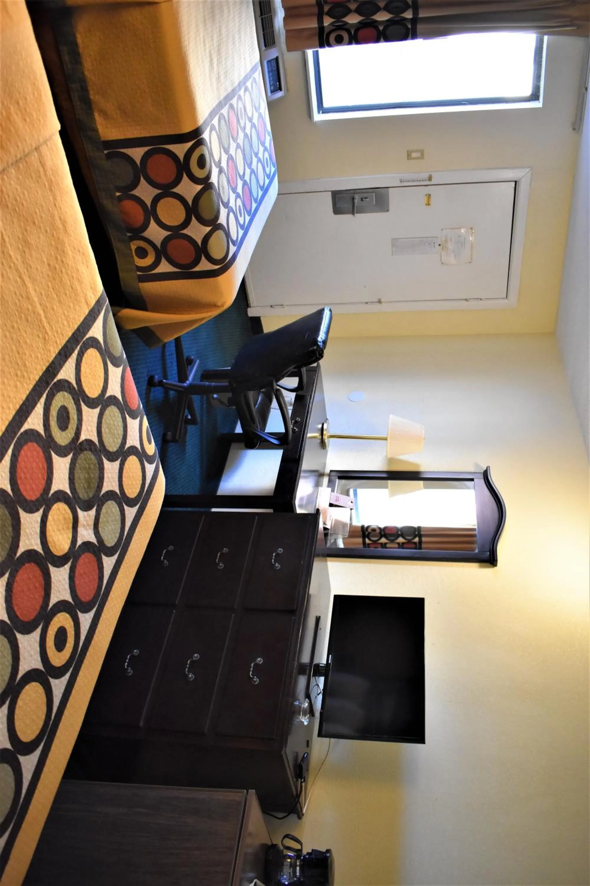 Bed in Super 8 by Wyndham Atlantic City