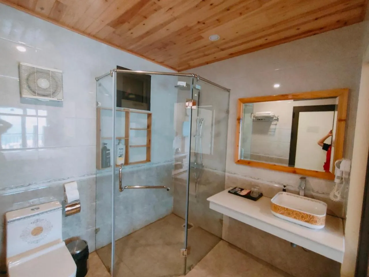 Bathroom in SaPa Retreat Condotel