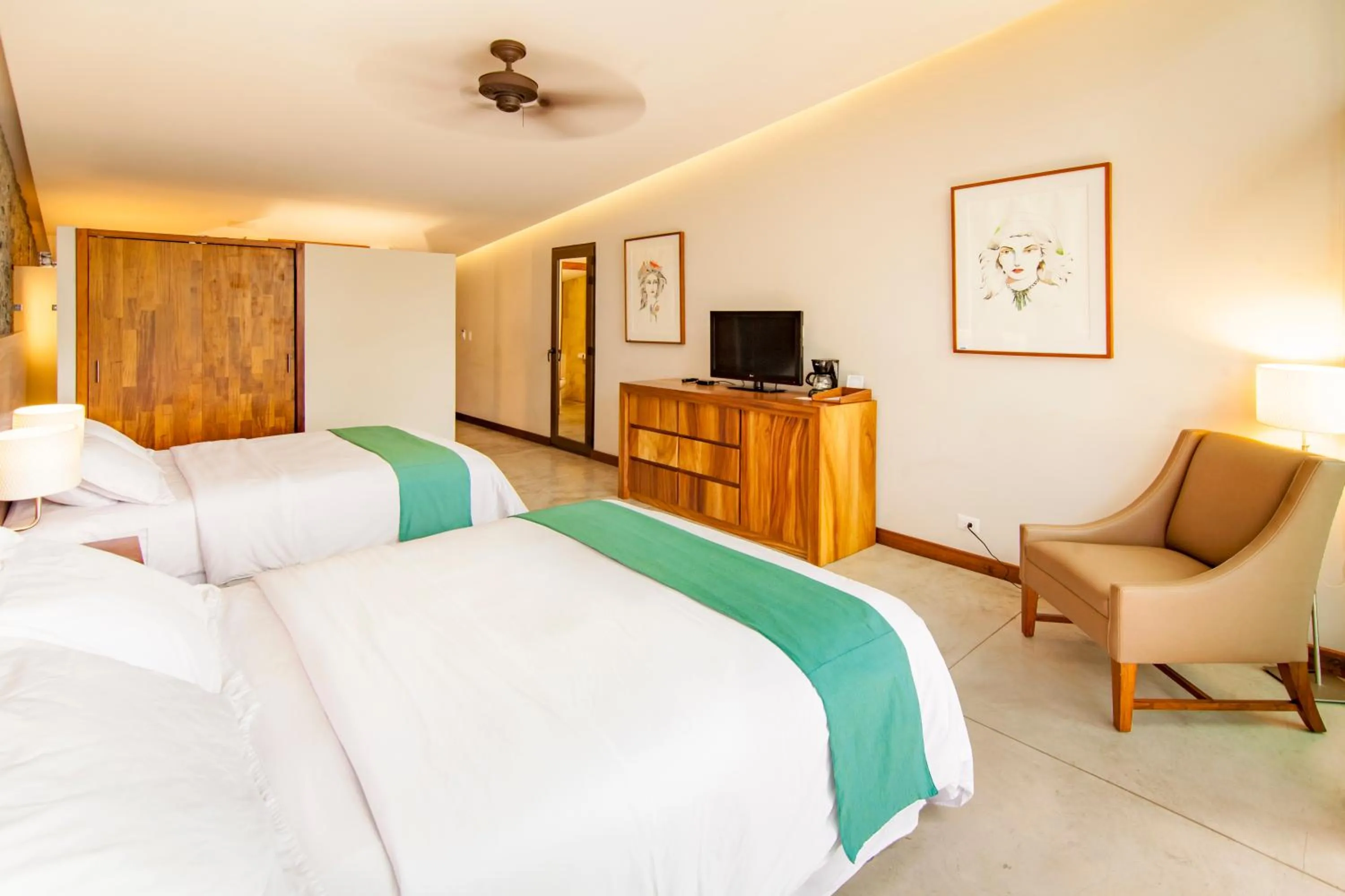 Bedroom, Bed in Kawilal Hotel