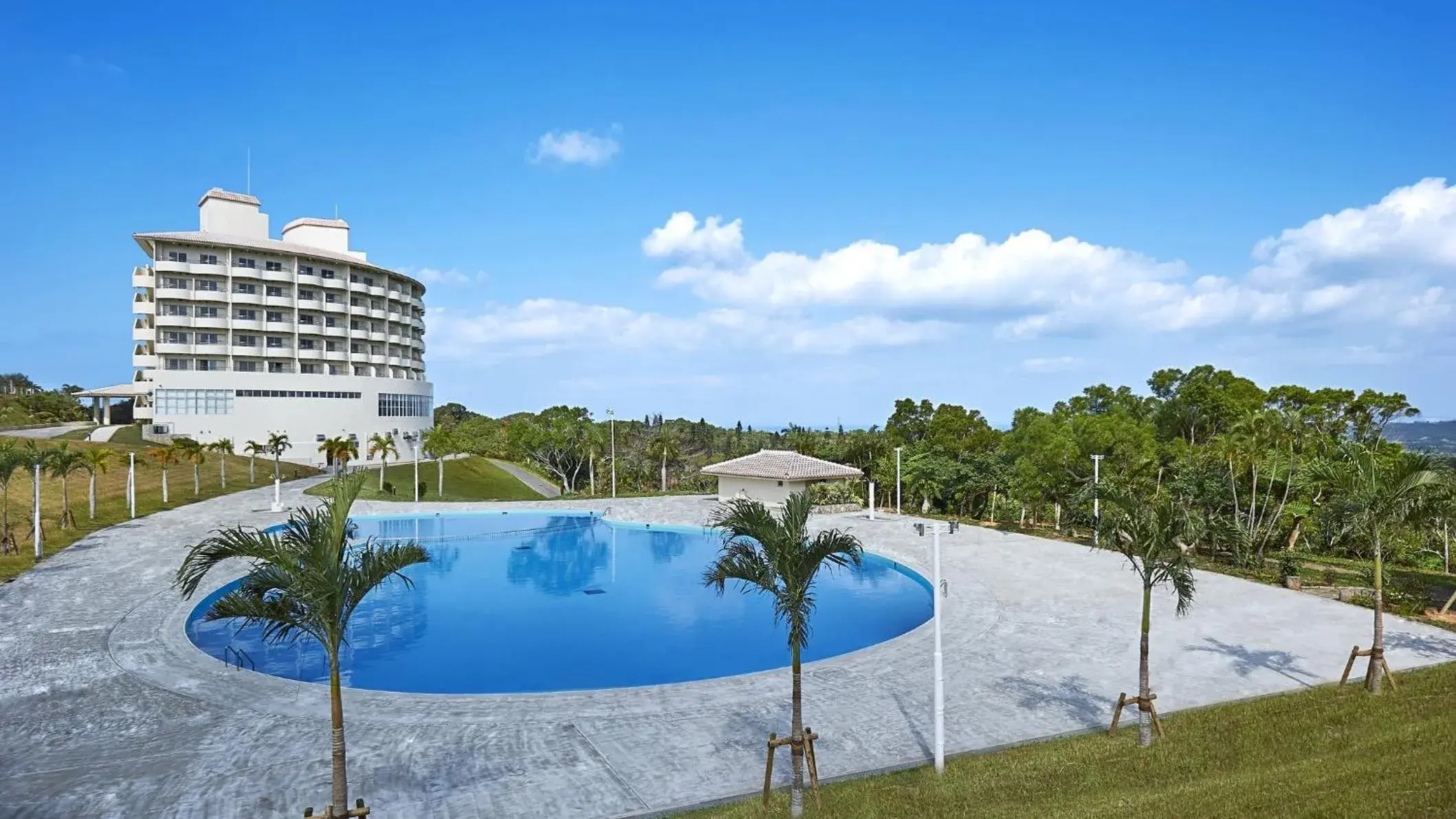 Swimming pool in ANA Crowne Plaza Resort Okinawa Uruma Hills By IHG Swimming pool in ANA Crowne Plaza Resort Okinawa Uruma Hills By IHG