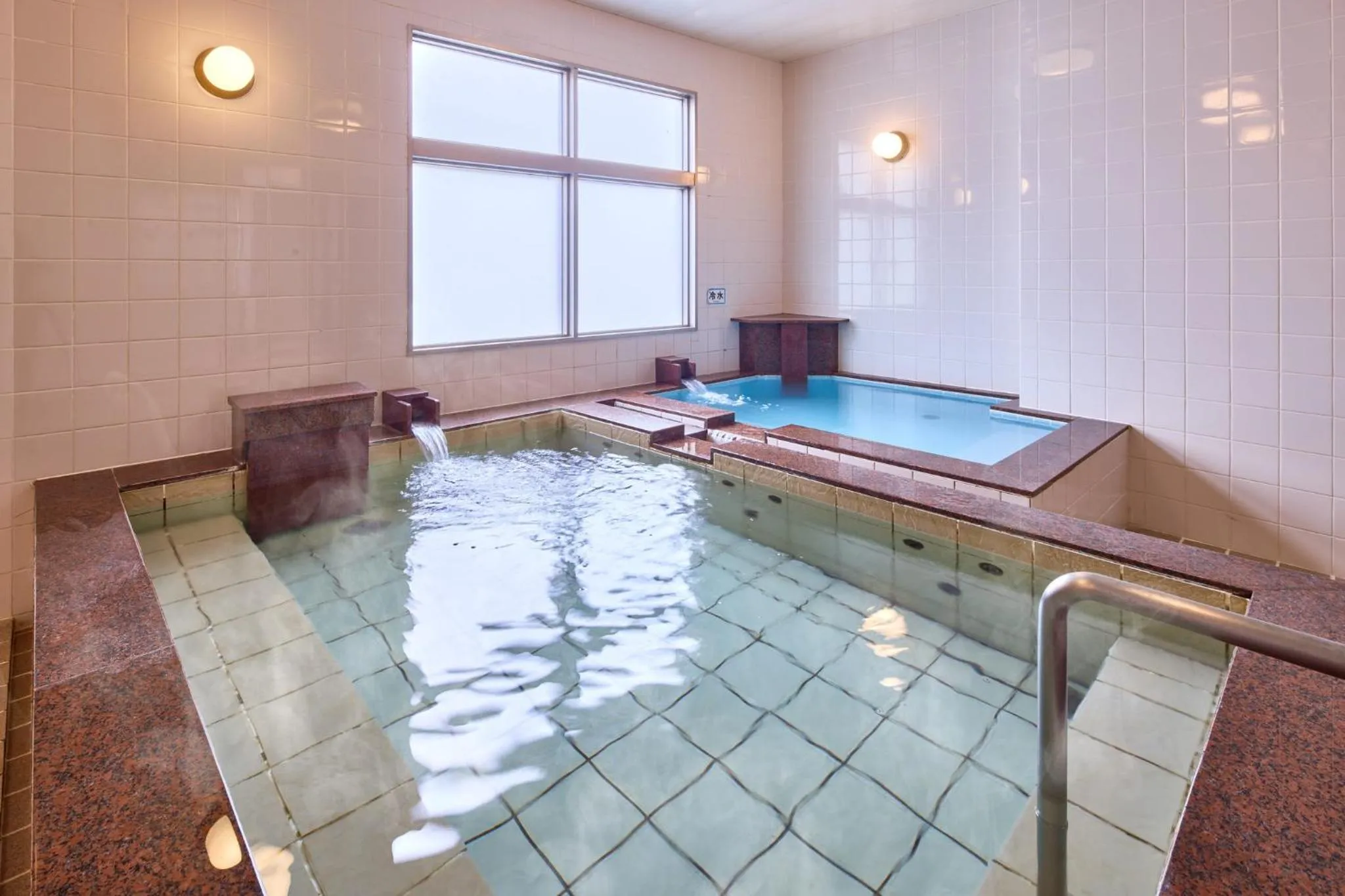 Spa and wellness centre/facilities in ANA Crowne Plaza Resort Okinawa Uruma Hills By IHG