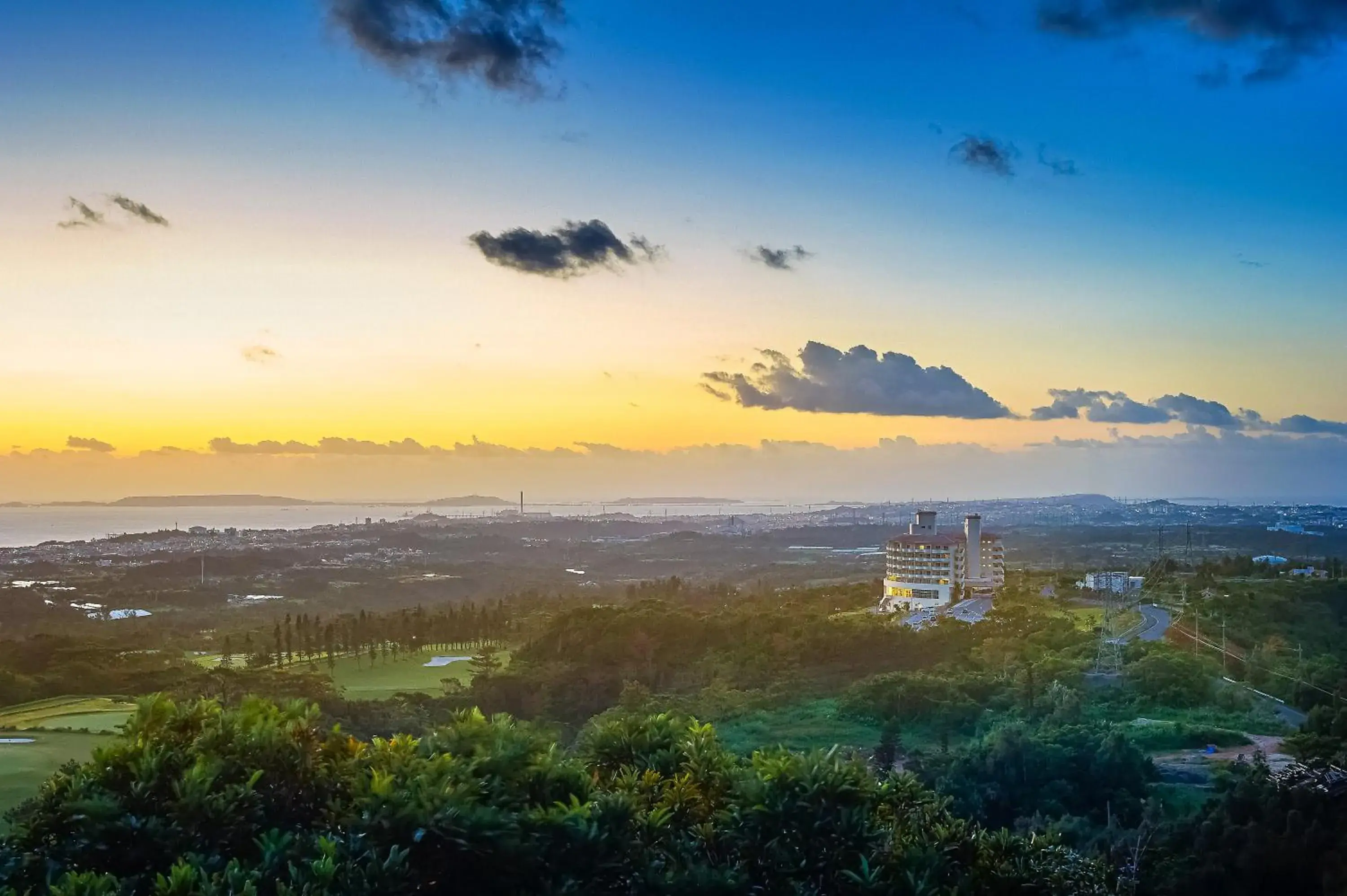 Property building in ANA Crowne Plaza Resort Okinawa Uruma Hills By IHG Property building in ANA Crowne Plaza Resort Okinawa Uruma Hills By IHG