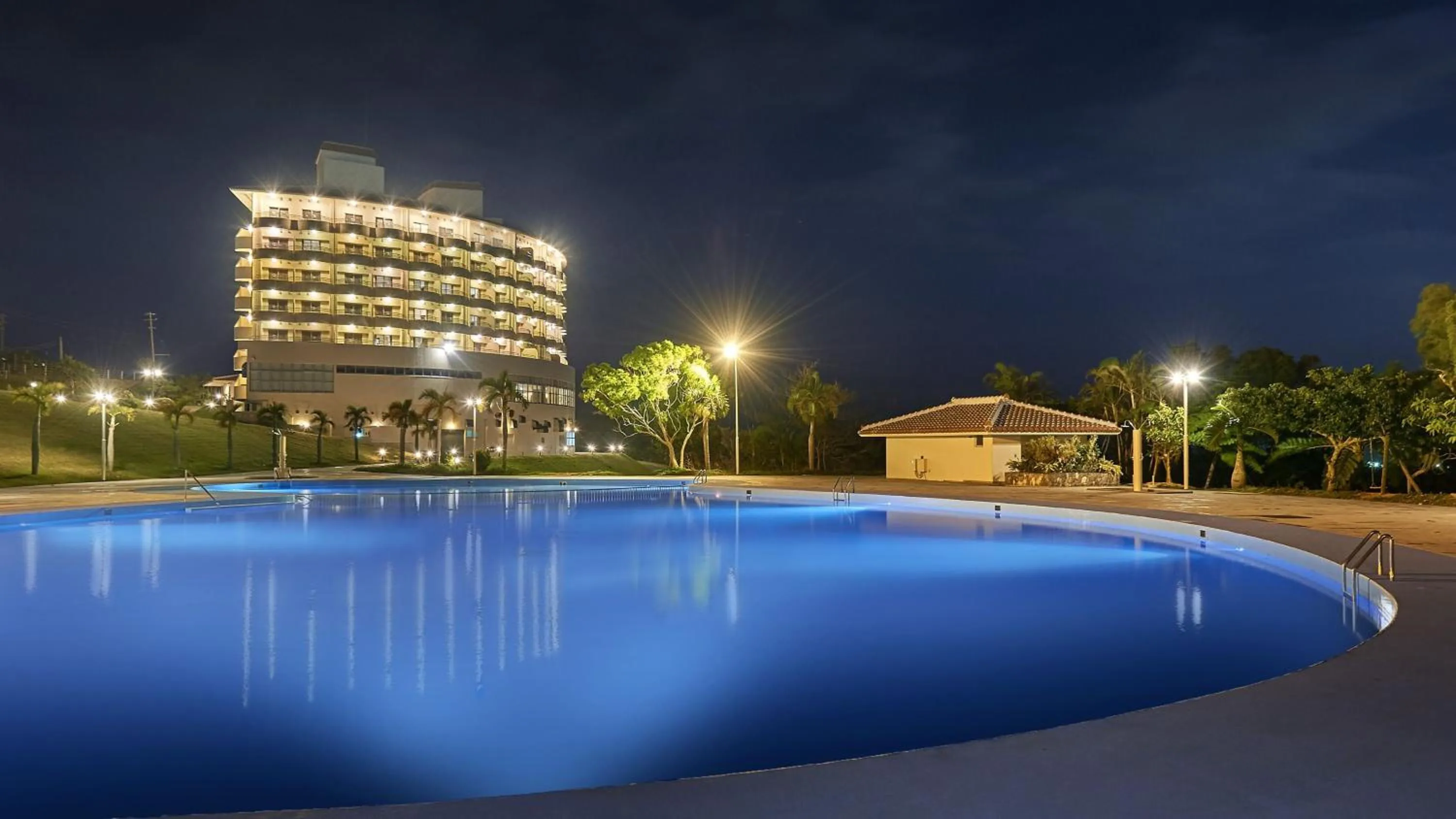 Swimming pool in ANA Crowne Plaza Resort Okinawa Uruma Hills By IHG